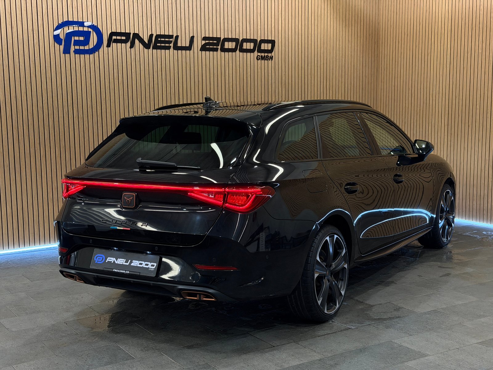 CUPRA LEON ST 1.4 e-HYBRID pHEV DSG, Plug-in-Hybrid Petrol/Electric, Second hand / Used, Automatic - 3