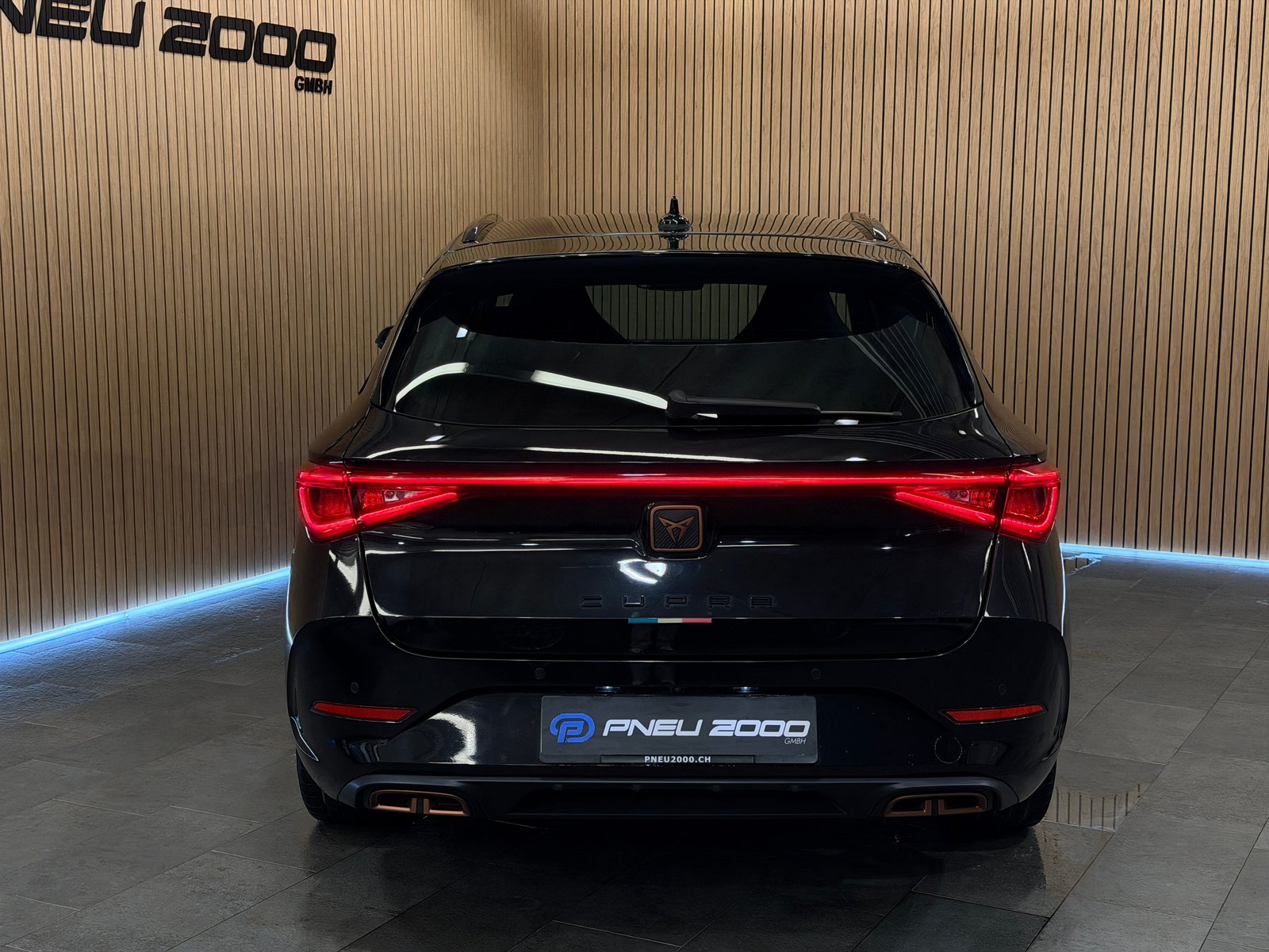 CUPRA LEON ST 1.4 e-HYBRID pHEV DSG, Plug-in-Hybrid Petrol/Electric, Second hand / Used, Automatic - 4