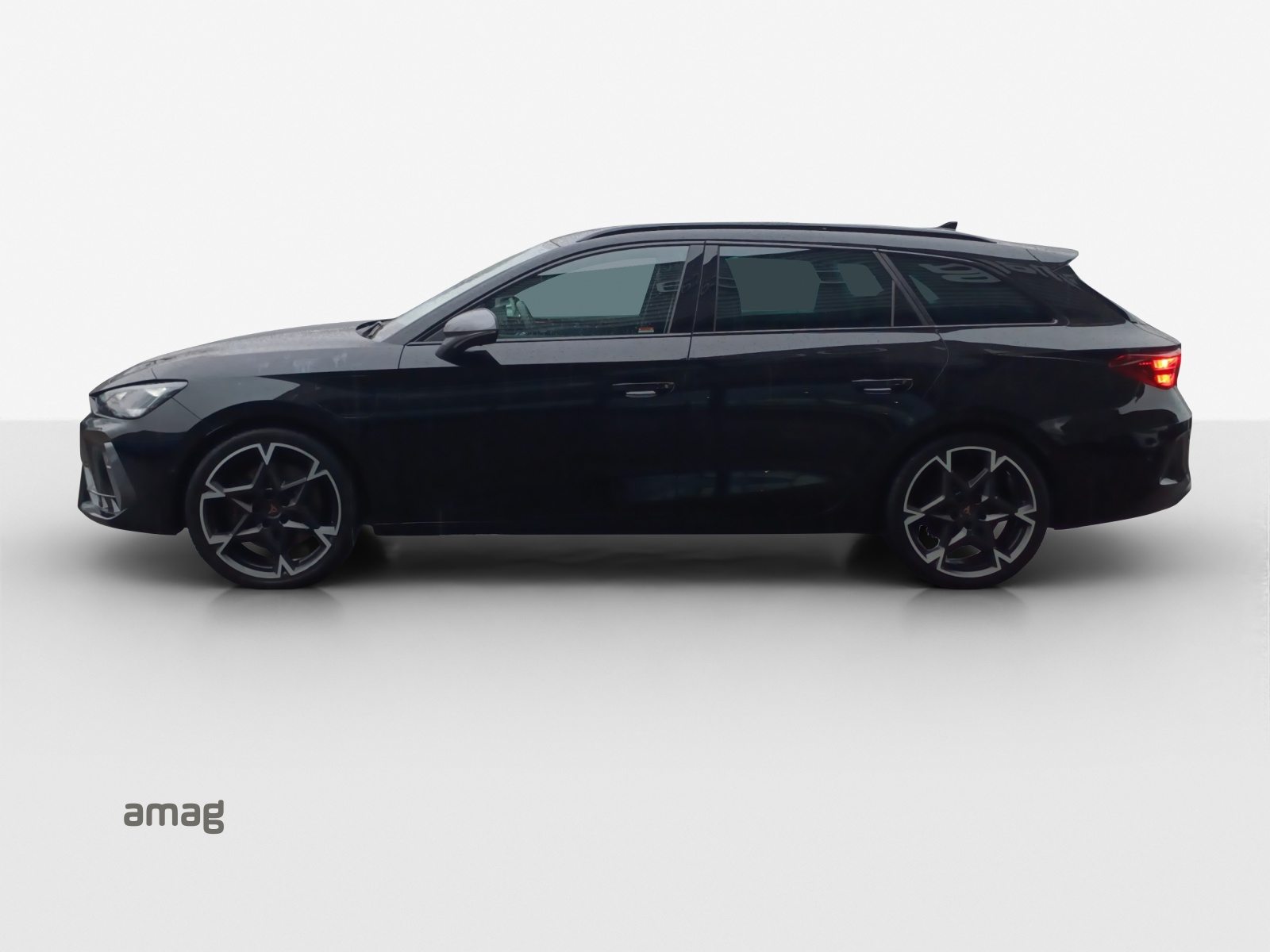 CUPRA LEON SPORTSTOURER e-HYBRID, Full-Hybrid Petrol/Electric, Second hand / Used, Automatic - 2