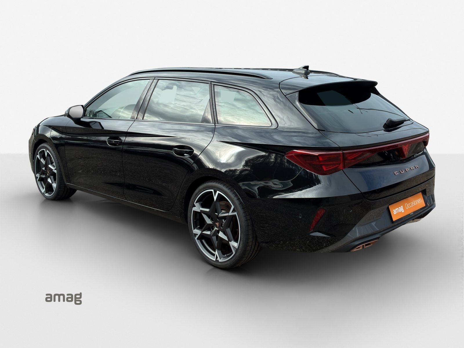 CUPRA LEON SPORTSTOURER e-HYBRID, Full-Hybrid Petrol/Electric, Second hand / Used, Automatic - 3