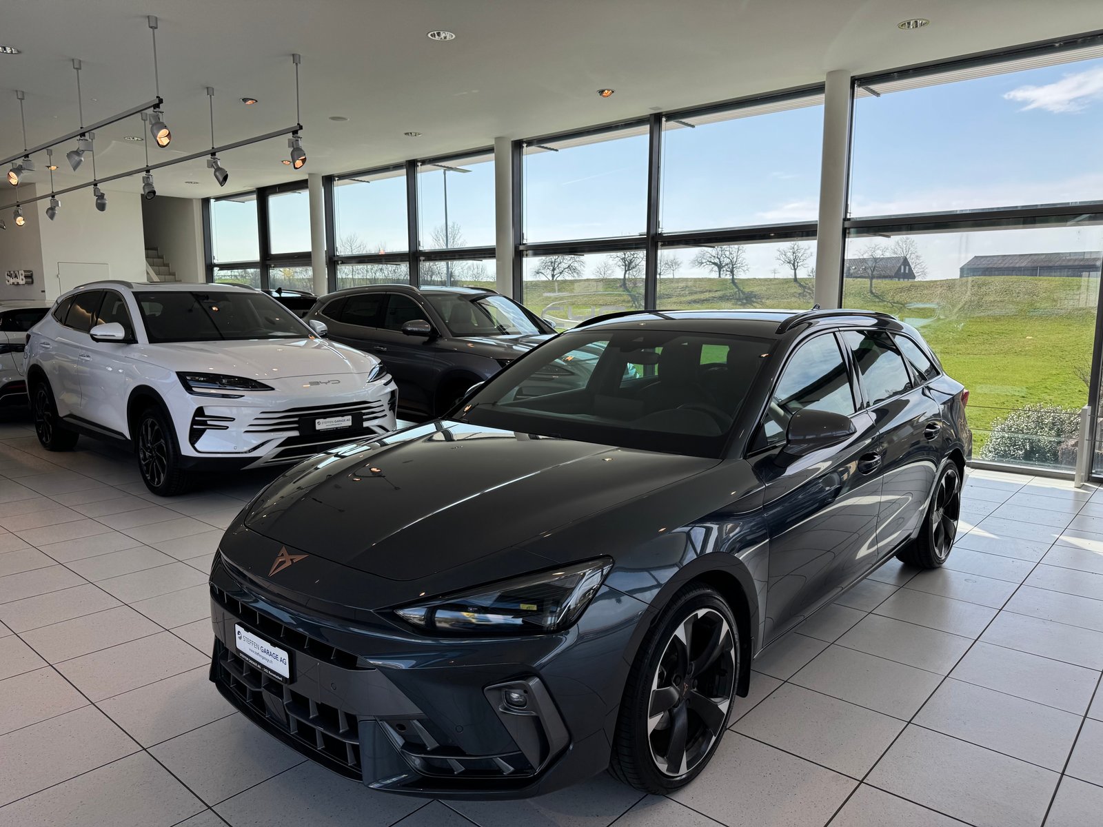 CUPRA LEON ST 1.5 eTSI DSG, Mild-Hybrid Petrol/Electric, Second hand / Used, Automatic - 4