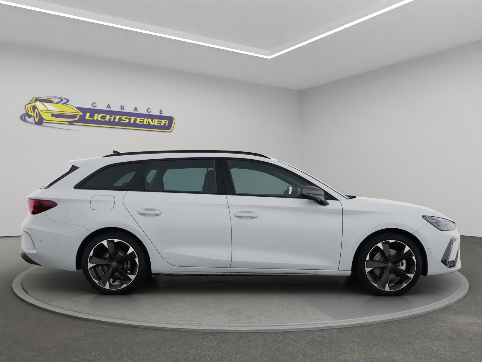 CUPRA LEON ST 1.5 e-HYBRID pHEV Business Edition DSG, Plug-in-Hybrid Benzin/Elektro, Occasion / Gebraucht, Automatik - 7