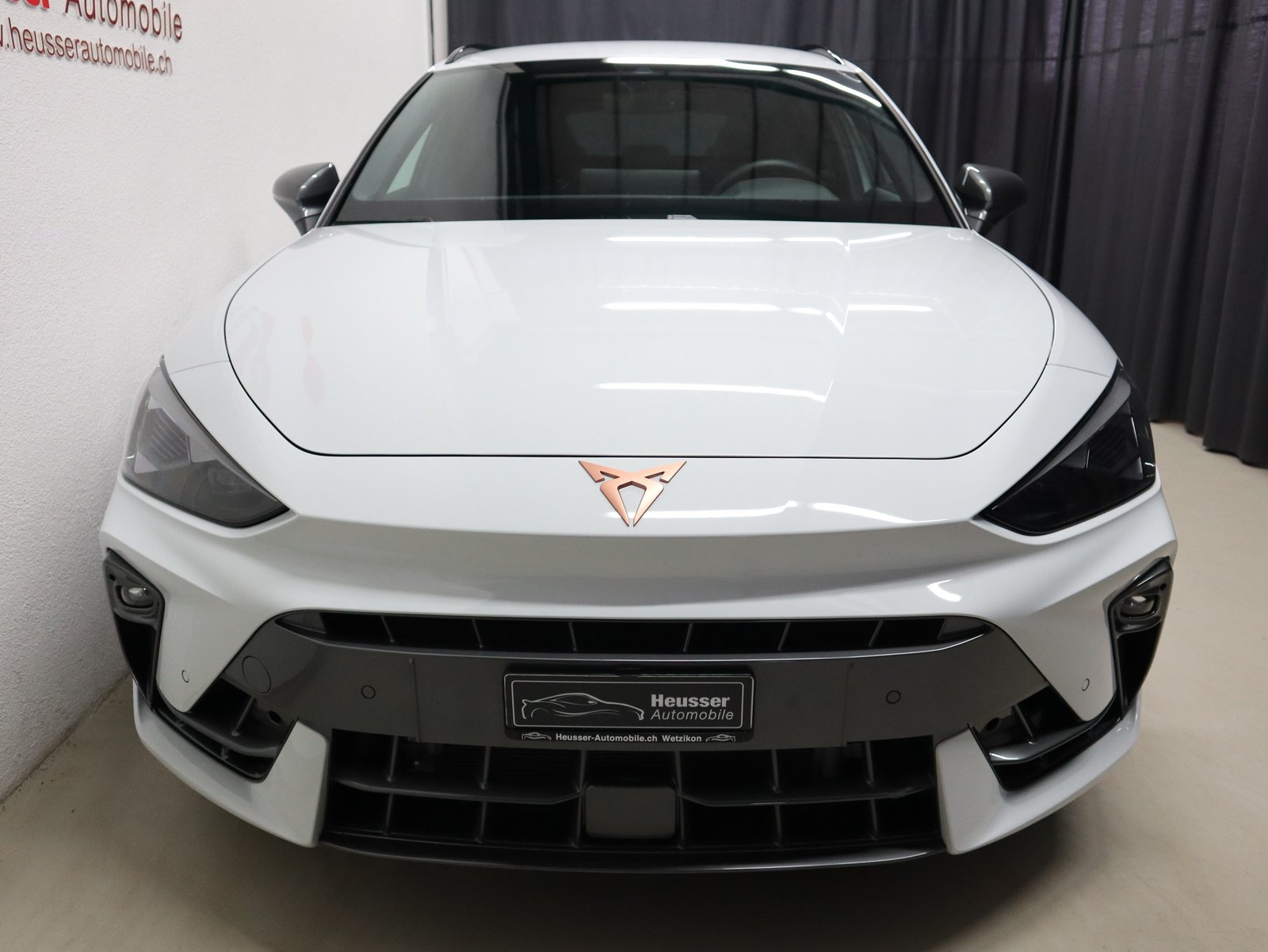 CUPRA LEON ST 2.0 TSI VZ DSG 4Drive - Digital Cockpit - Navi, Benzin, Occasion / Gebraucht, Automatik - 7