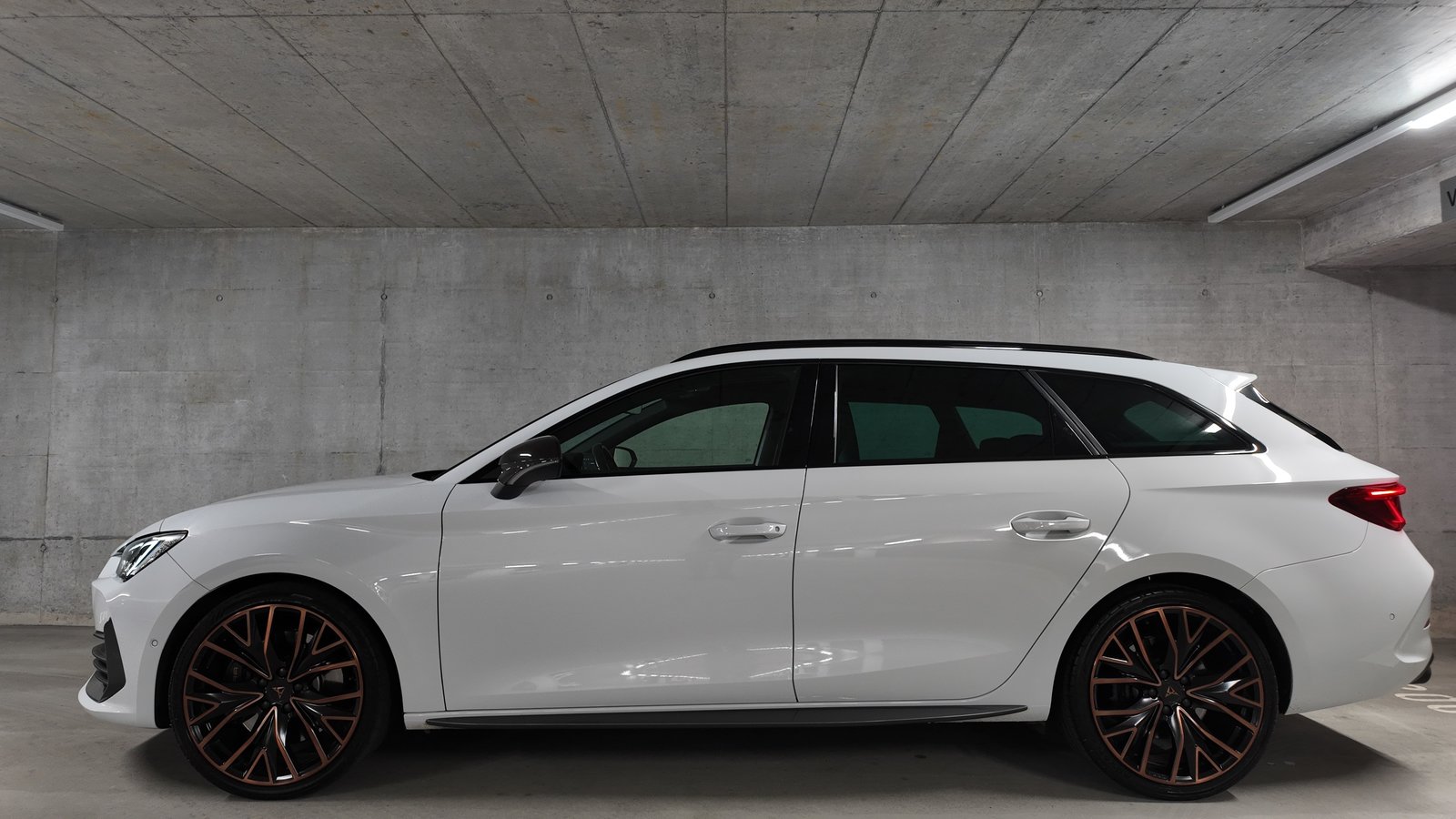 CUPRA LEON ST 2.0 ABT TSI VZ CUP DSG 4Drive, Benzin, Occasion / Gebraucht, Automatik - 3