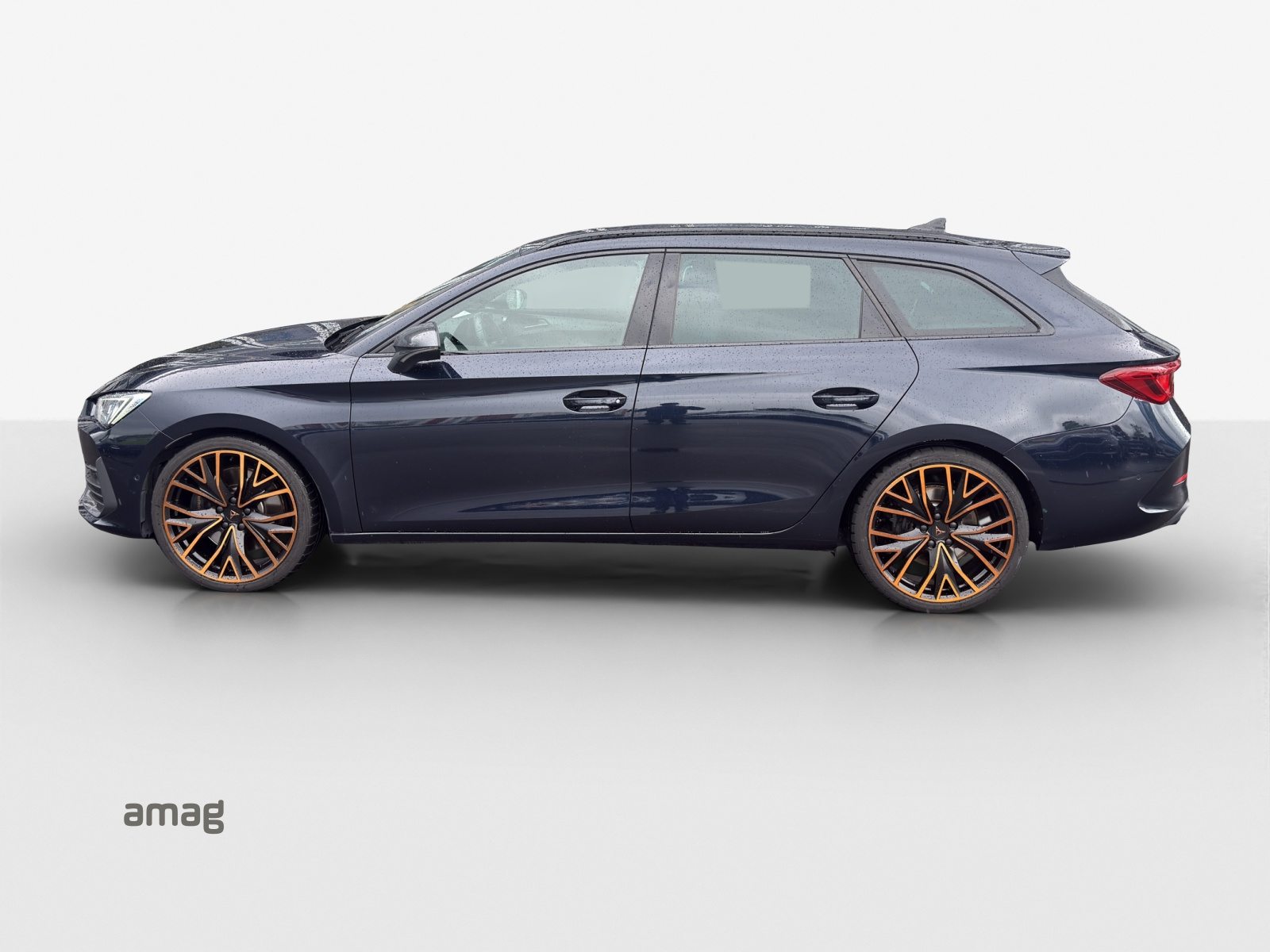 CUPRA LEON SPORTSTOURER 4DRIVE, Petrol, Second hand / Used, Automatic - 2