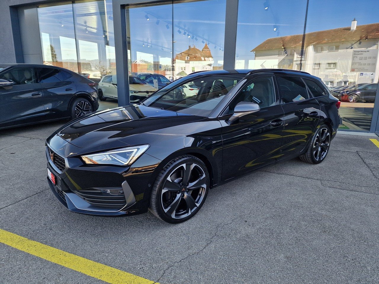 CUPRA LEON SPORTSTOURER 4DRIVE, Essence, Occasion / Utilisé, Automatique - 2