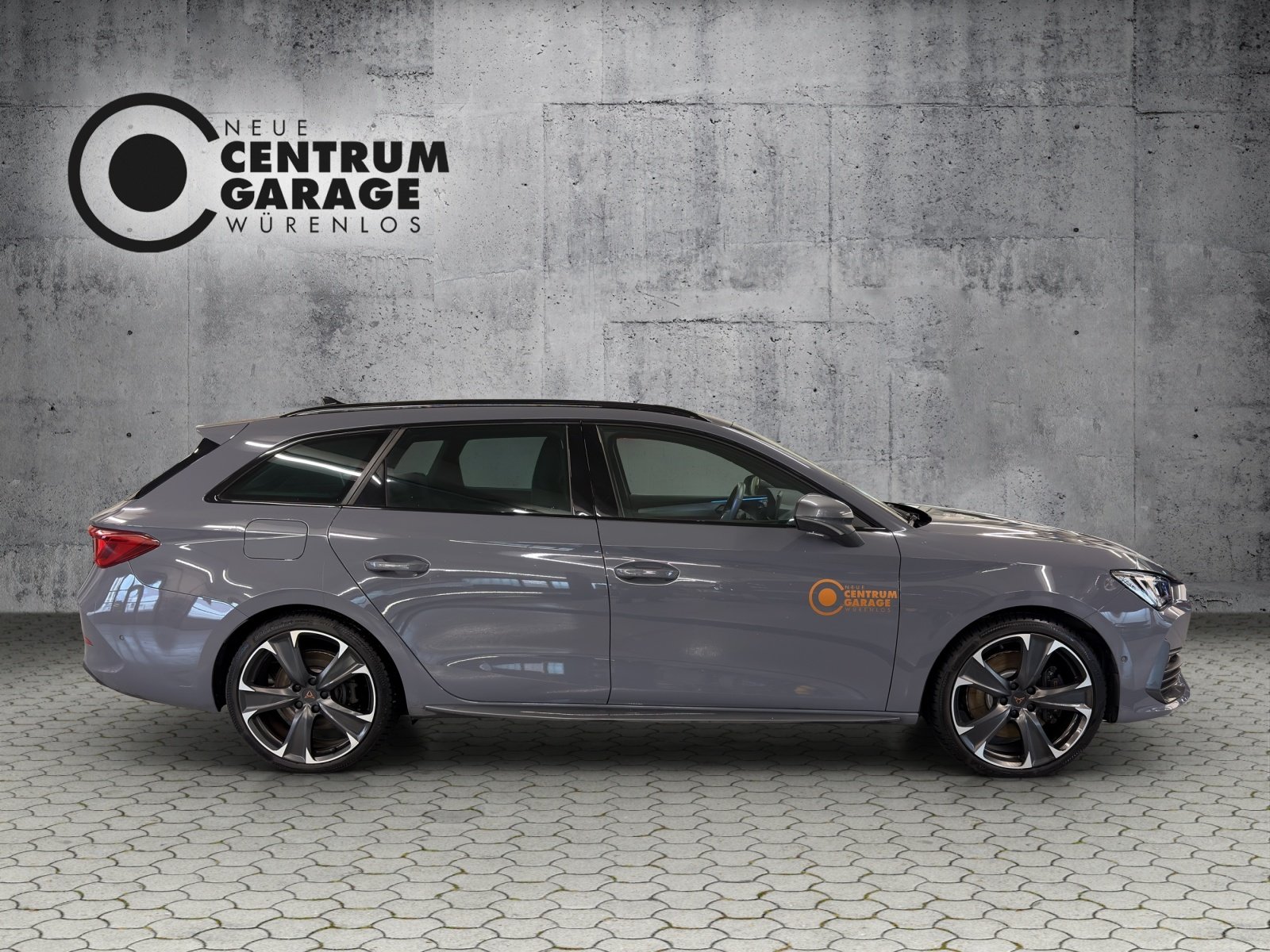 CUPRA LEON ST 1.4 e-HYBRID pHEV VZ DSG, Plug-in-Hybrid Benzin/Elektro, Occasion / Gebraucht, Automatik - 3