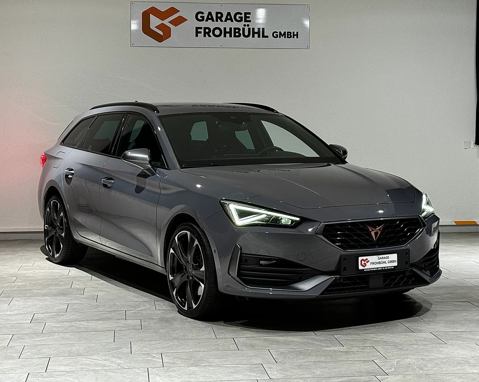 CUPRA LEON ST 1.4 e-HYBRID pHEV DSG, Plug-in-Hybrid Petrol/Electric, Second hand / Used, Automatic - 2