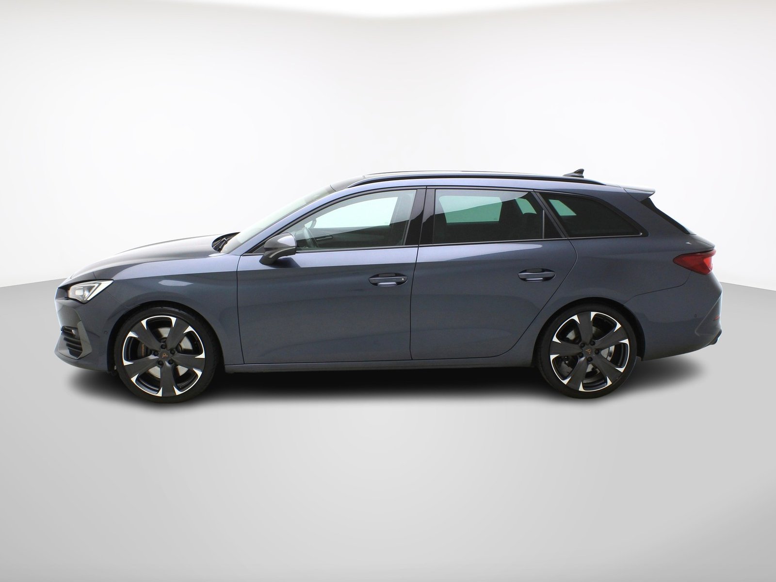 CUPRA Leon ST 2.0 TSI DSG VZ 4Drive, Petrol, Second hand / Used, Automatic - 3