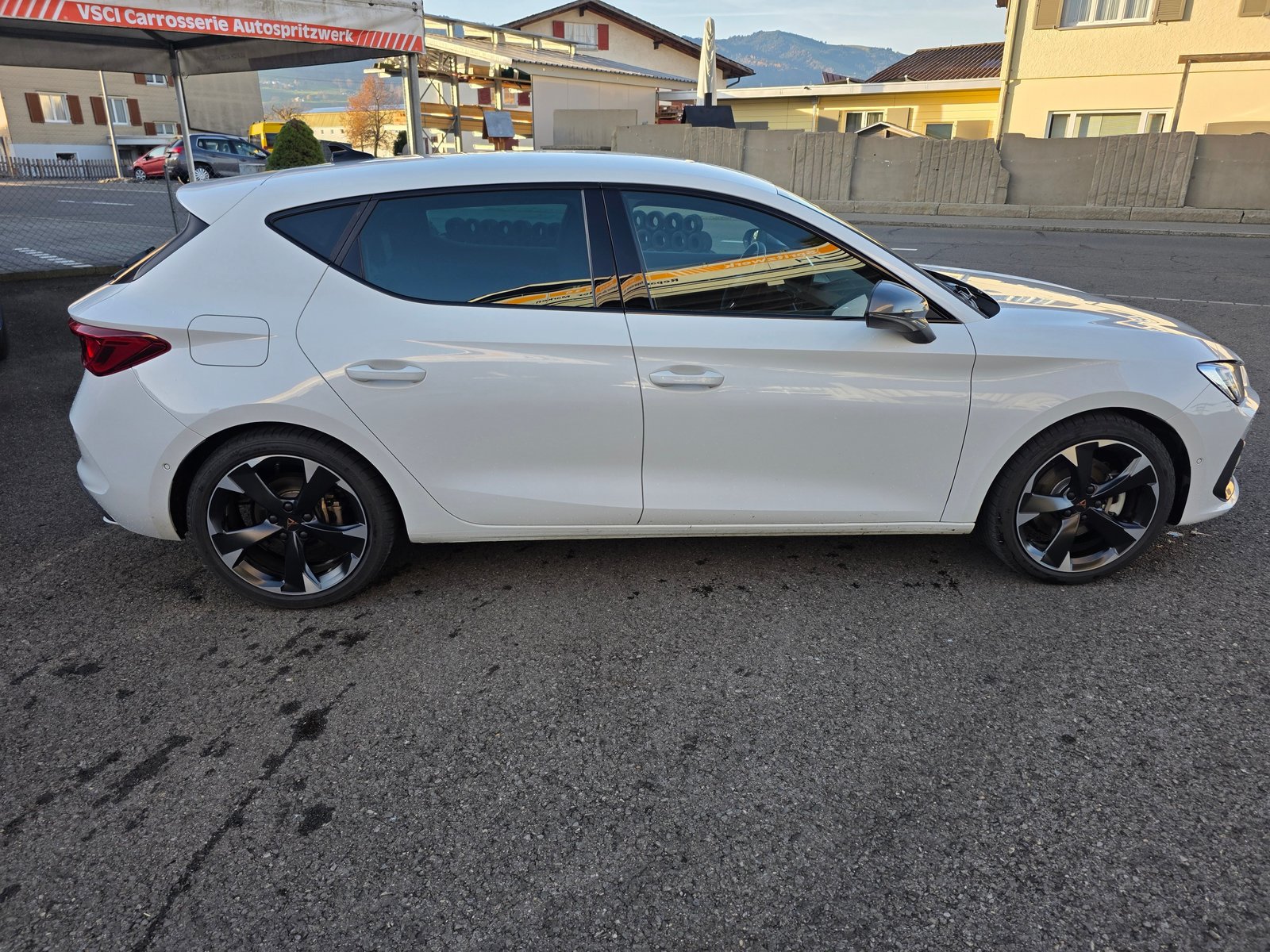 CUPRA LEON ST 1.4 e-HYBRID pHEV Inicio DSG, Plug-in-Hybrid Benzin/Elektro, Occasion / Gebraucht, Automatik - 7