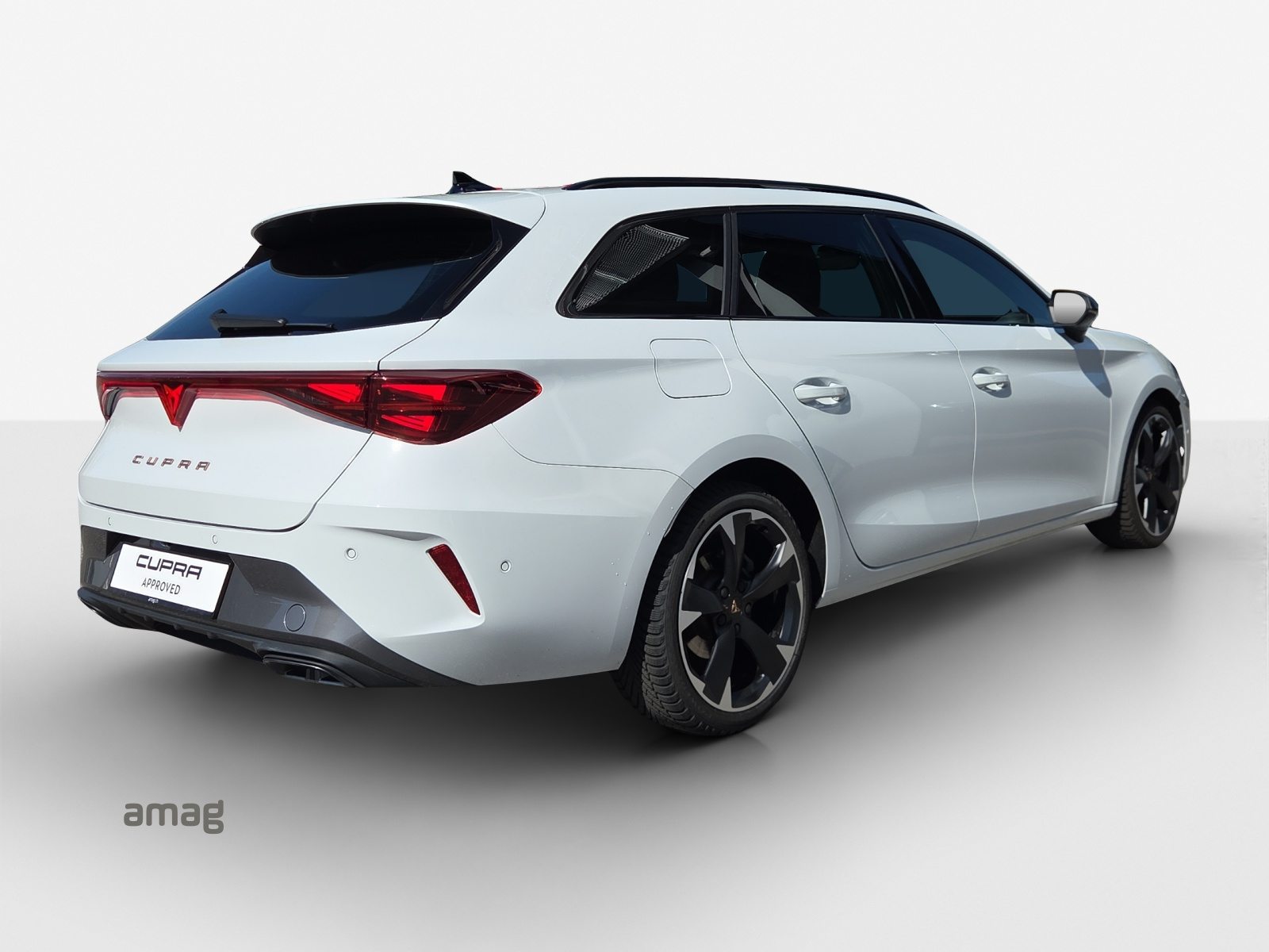 CUPRA LEON SPORTSTOURER, Petrol, Second hand / Used, Automatic - 5