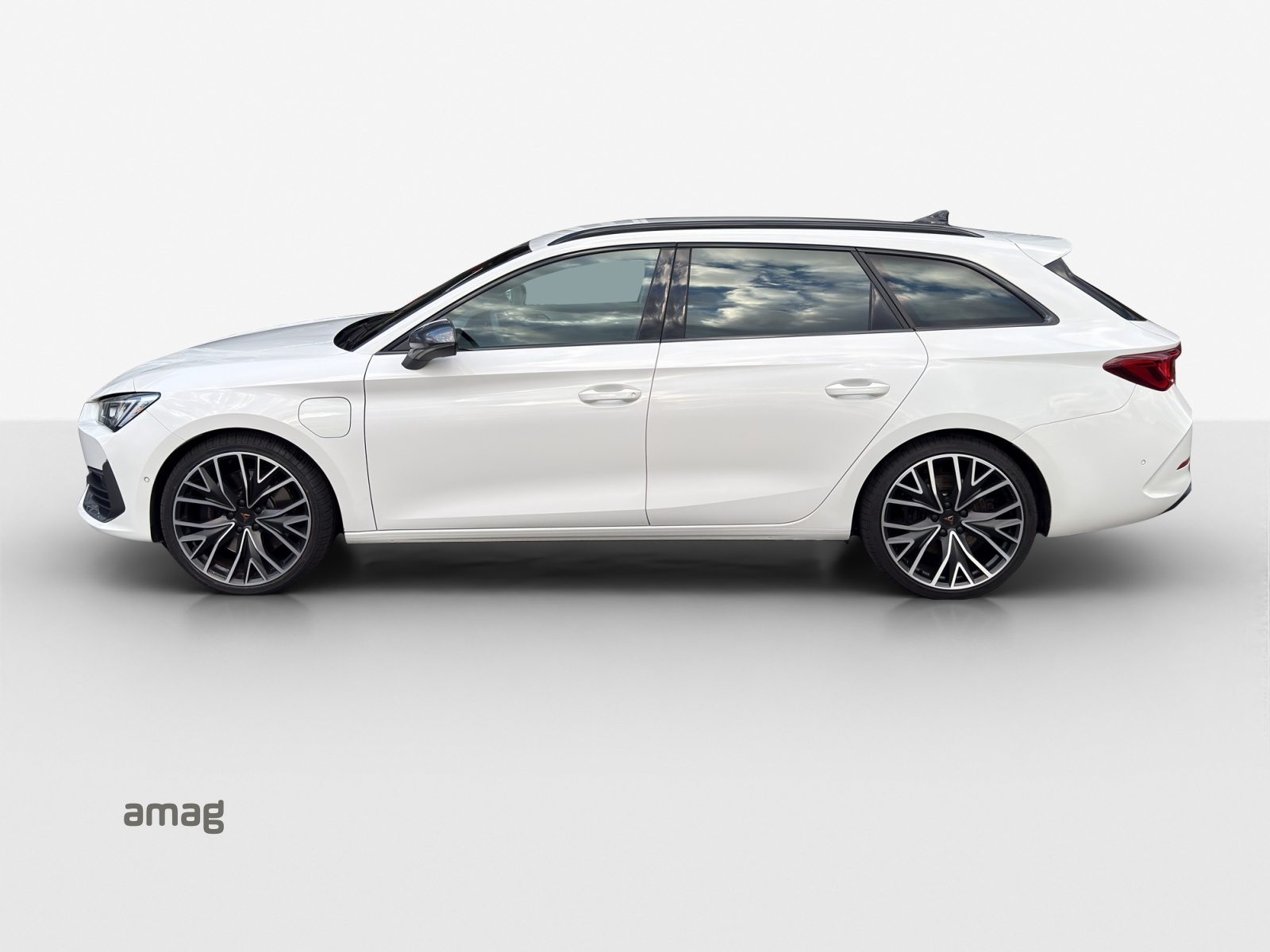 CUPRA LEON SPORTSTOURER e-HYBRID, Hybride Intégral Essence/Électricité, Occasion / Utilisé, Automatique - 2
