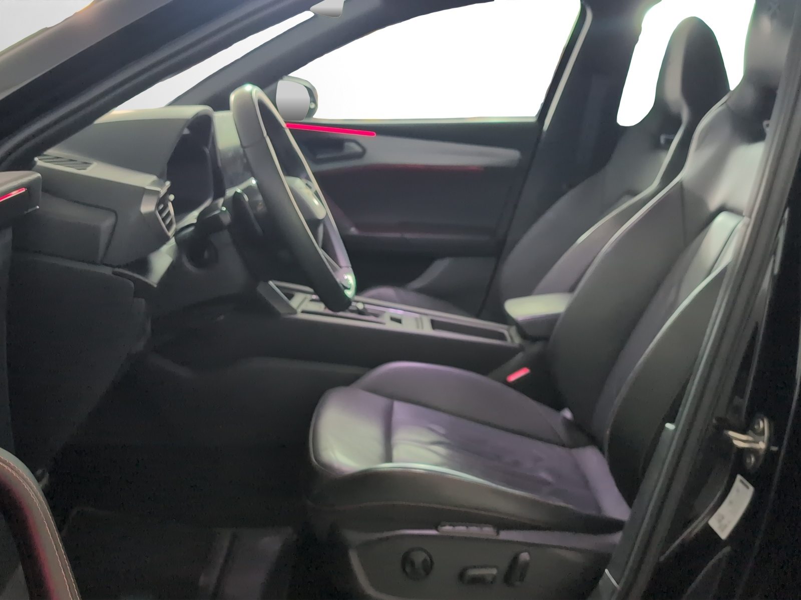 CUPRA LEON SPORTSTOURER e-HYBRID, Voll-Hybrid Benzin/Elektro, Occasion / Gebraucht, Automatik - 6