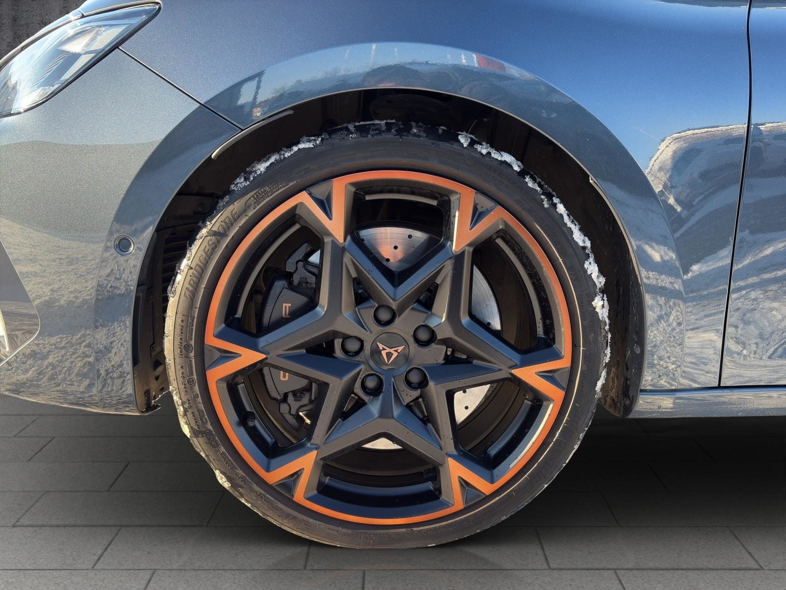 CUPRA Leon ST 2.0 TSI 333 VZ 4Drive DSG, Benzina, Occasioni / Usate, Automatico - 5
