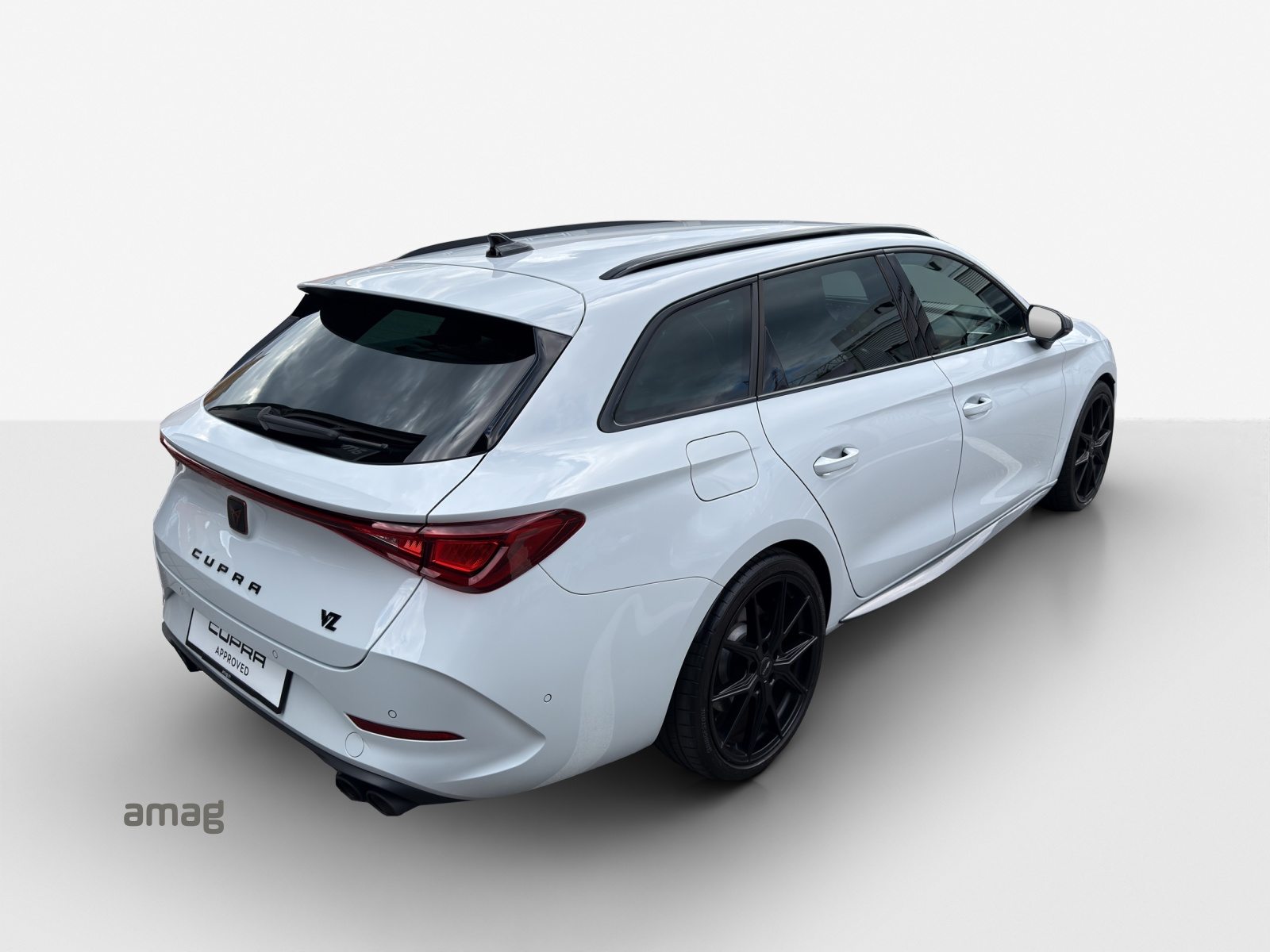 CUPRA LEON SPORTSTOURER 4DRIVE, Essence, Occasion / Utilisé, Automatique - 5