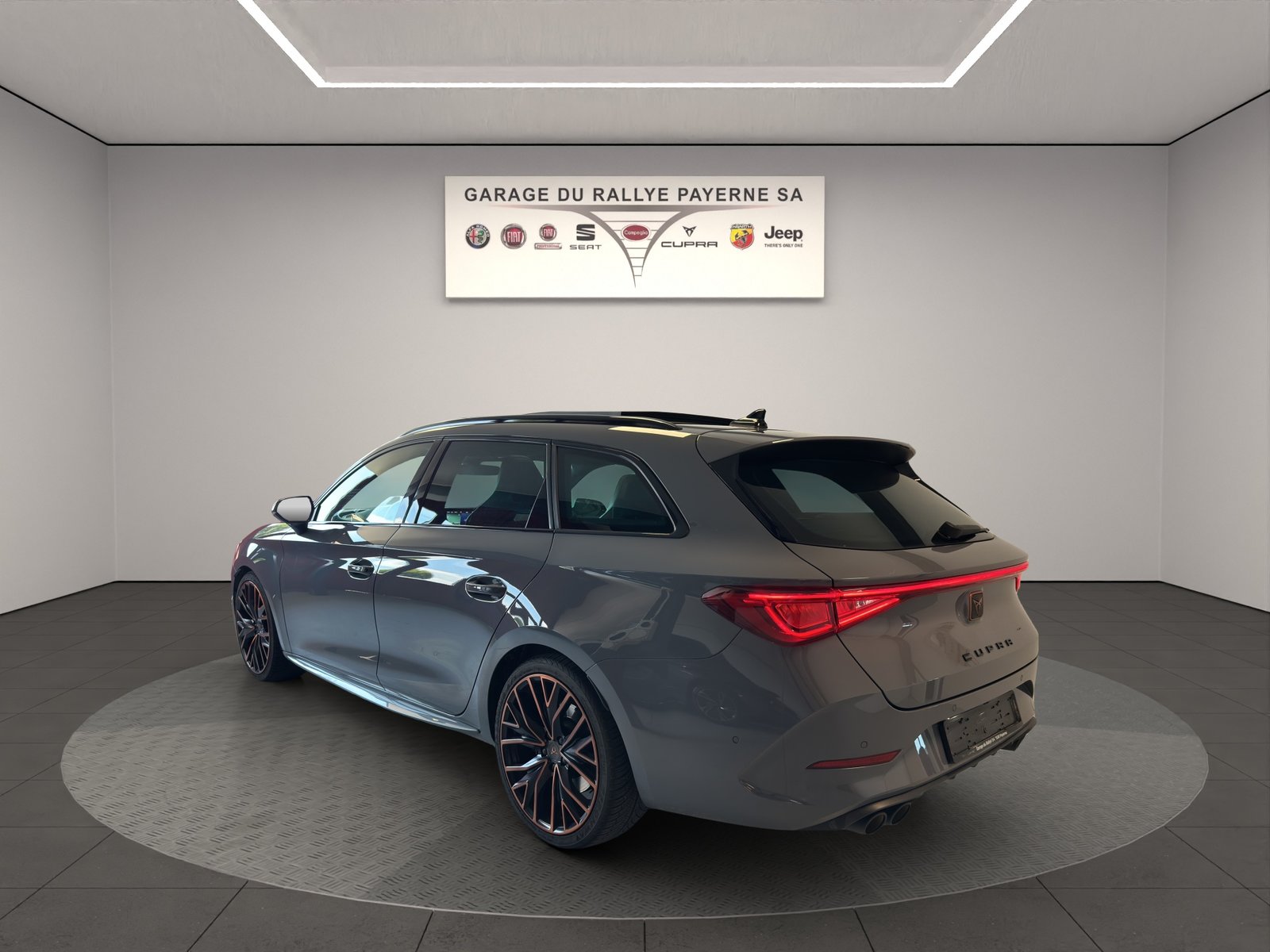 CUPRA LEON ST 2.0 TSI VZ DSG 4Drive, Benzin, Occasion / Gebraucht, Automatik - 3