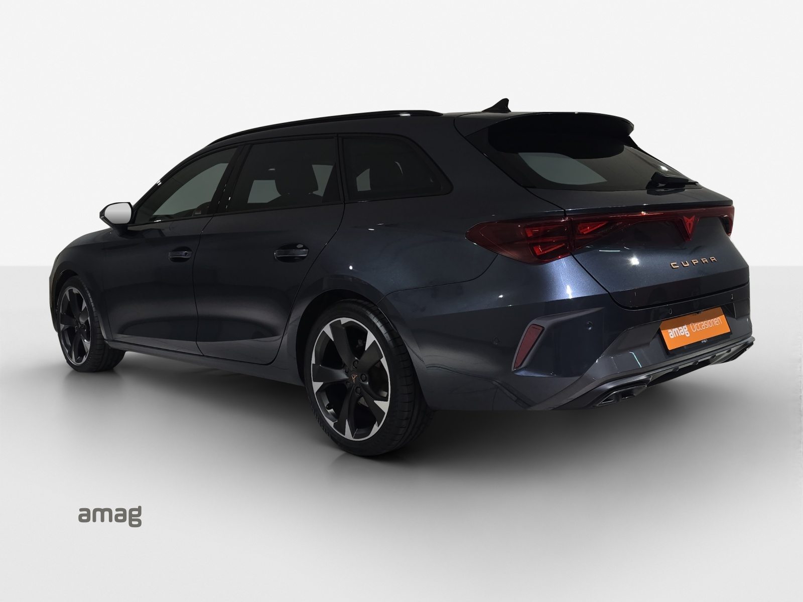 CUPRA LEON SPORTSTOURER, Benzin, Occasion / Gebraucht, Automatik - 3