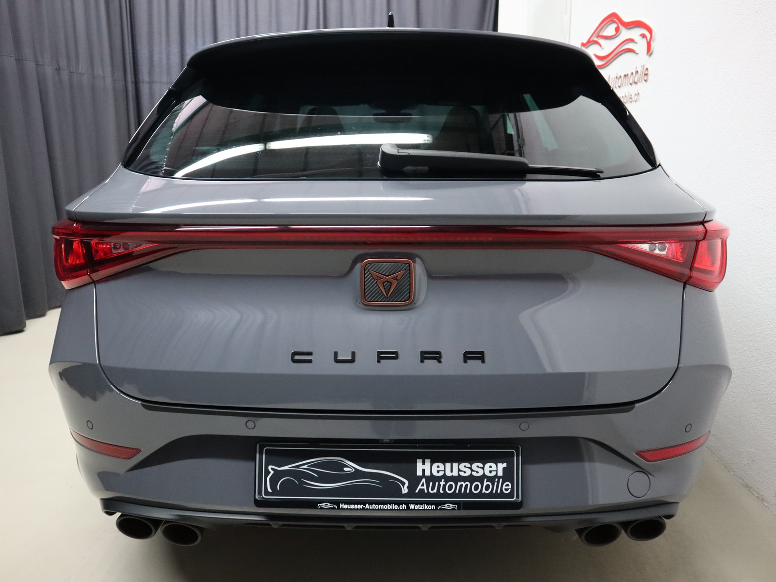 CUPRA LEON ST 2.0 TSI VZ DSG 4Drive - Panorama - Navi - BREM, Essence, Occasion / Utilisé, Automatique - 6