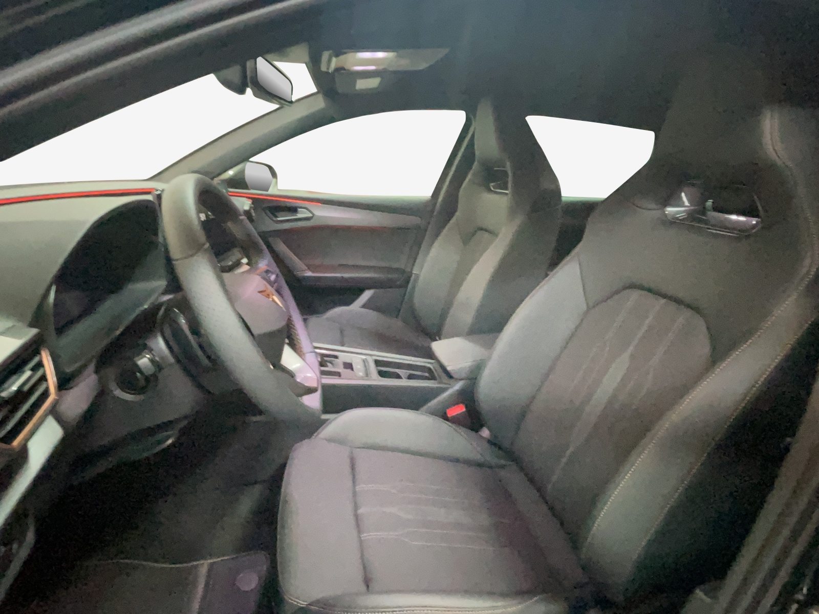 CUPRA LEON SPORTSTOURER 4DRIVE, Essence, Occasion / Utilisé, Automatique - 7