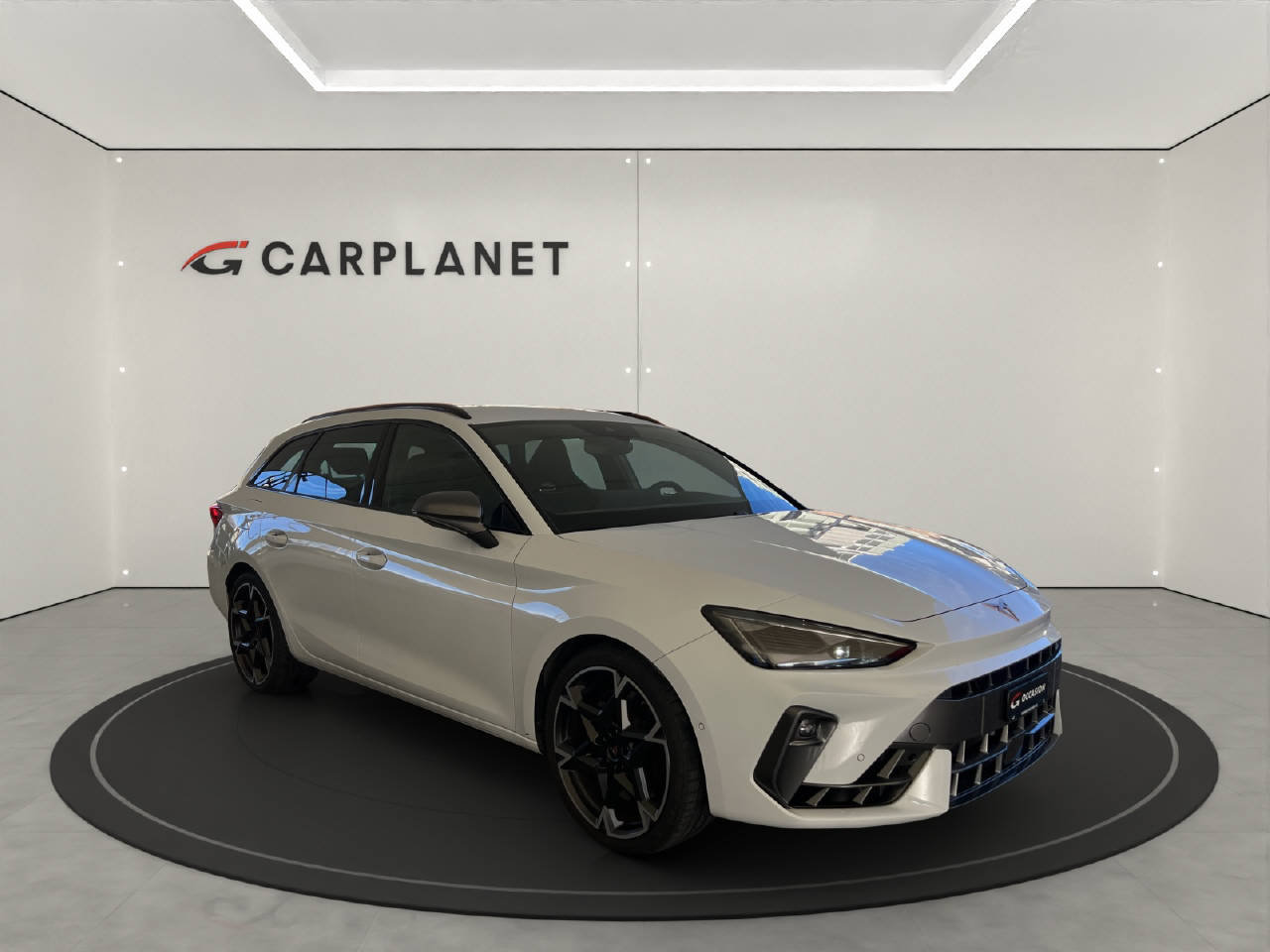 CUPRA Leon ST 2.0 TSI 333 VZ 4Drive DSG, Petrol, Second hand / Used, Automatic - 2