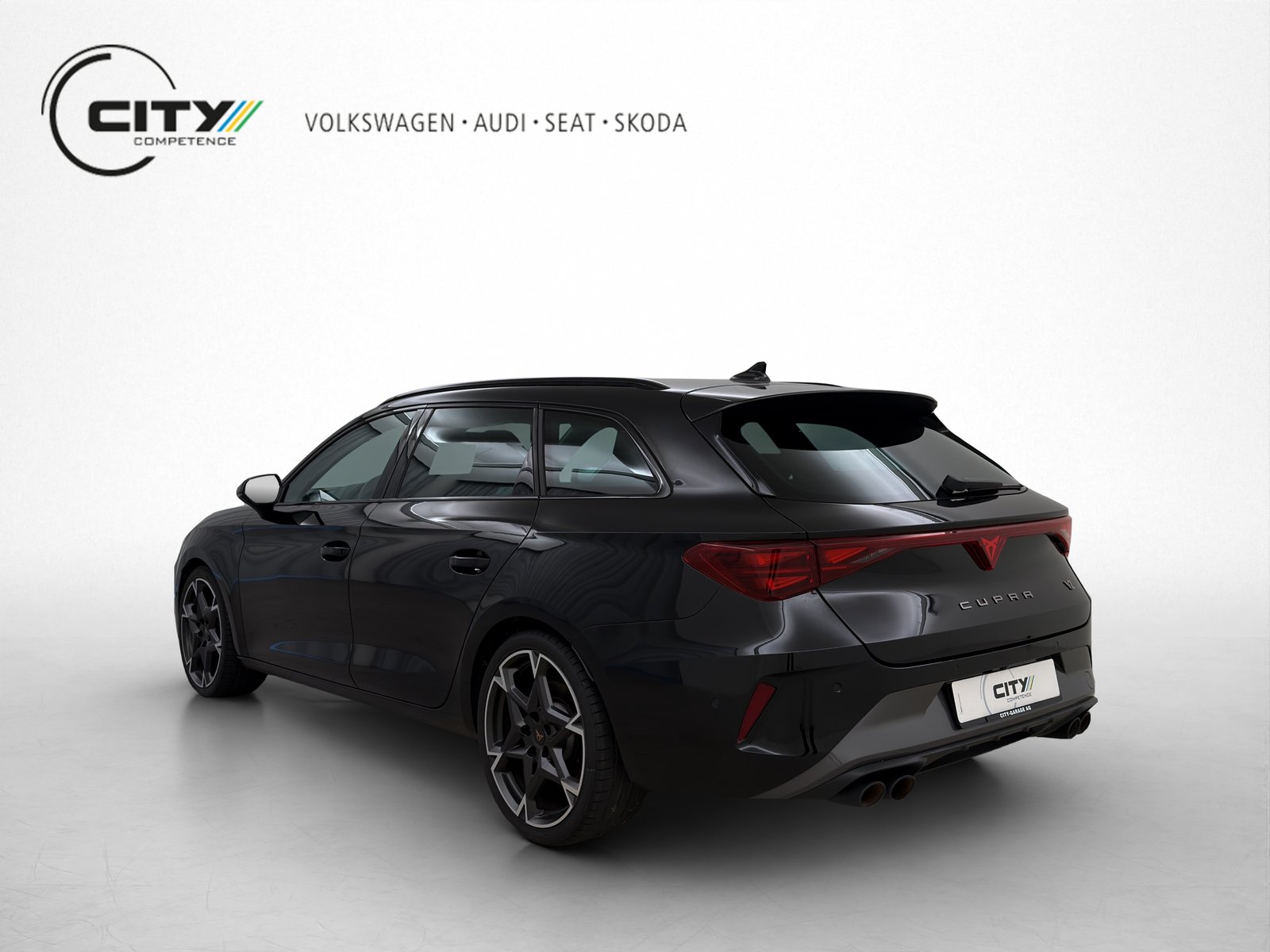 CUPRA Leon ST 2.0 TSI 333 VZ 4Drive, Benzin, Occasion / Gebraucht, Automatik - 2
