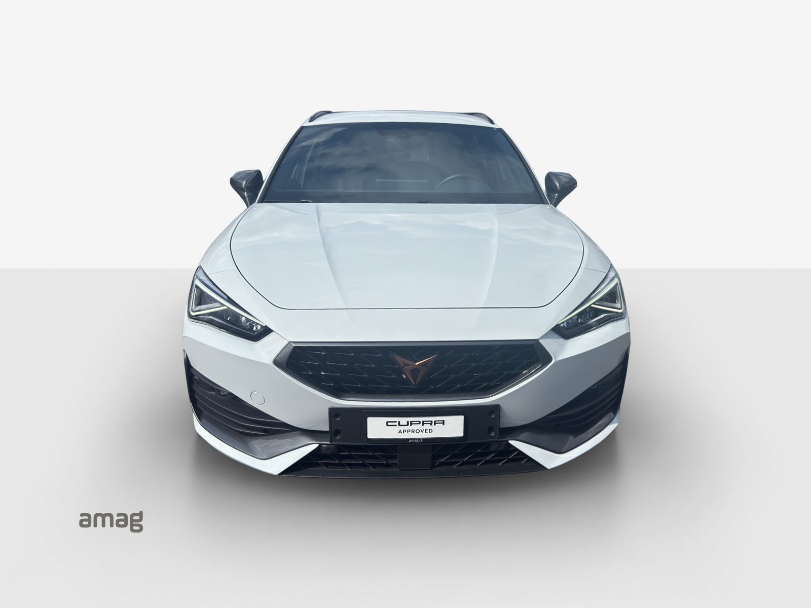 CUPRA LEON SPORTSTOURER INICIO (netto), Benzin, Occasion / Gebraucht, Automatik - 7