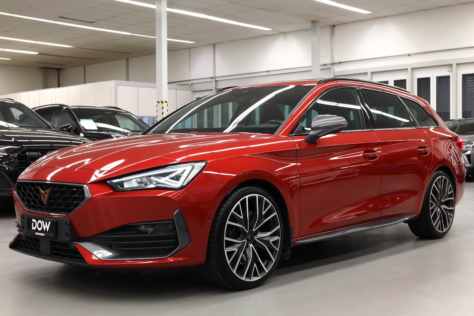 CUPRA Leon ST 2.0 TSI 370 VZ Cup 4Drive DSG, Essence, Occasion / Utilisé, Automatique - 4