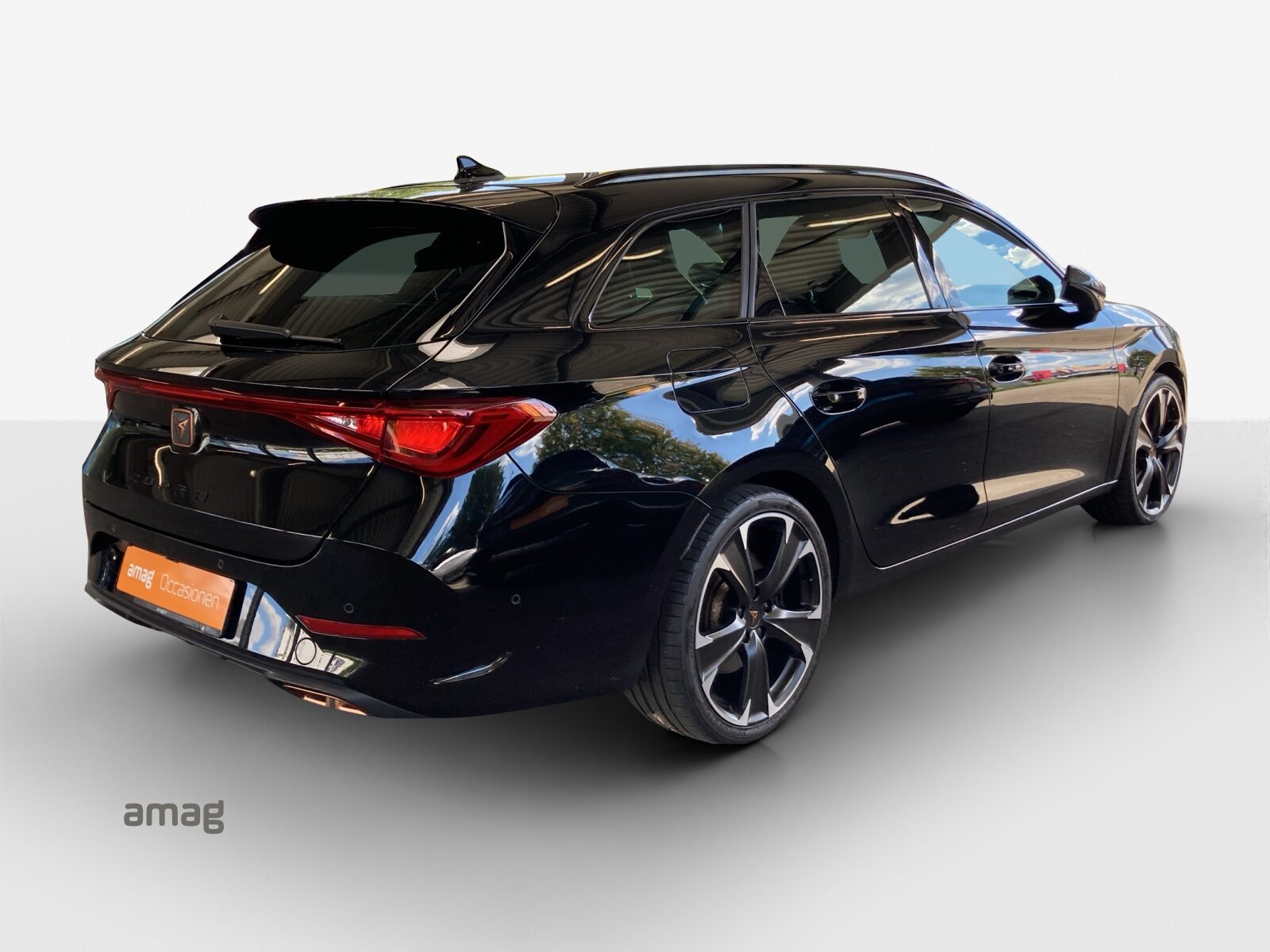 CUPRA LEON SPORTSTOURER e-HYBRID, Full-Hybrid Petrol/Electric, Second hand / Used, Automatic - 5