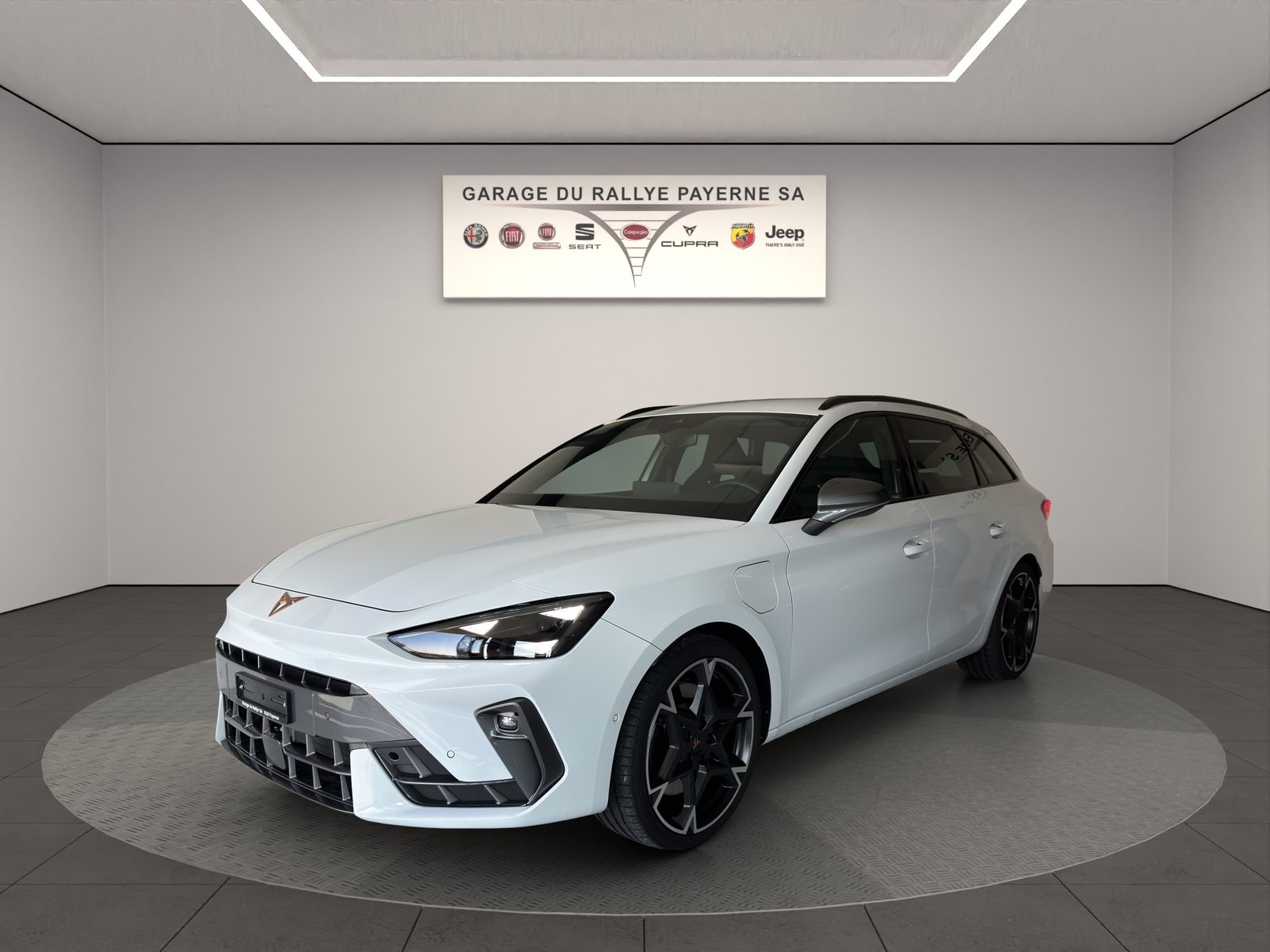 CUPRA LEON ST 1.5 e-HYBRID pHEV VZ DSG, Plug-in-Hybrid Benzin/Elektro, Vorführwagen, Automatik - 2