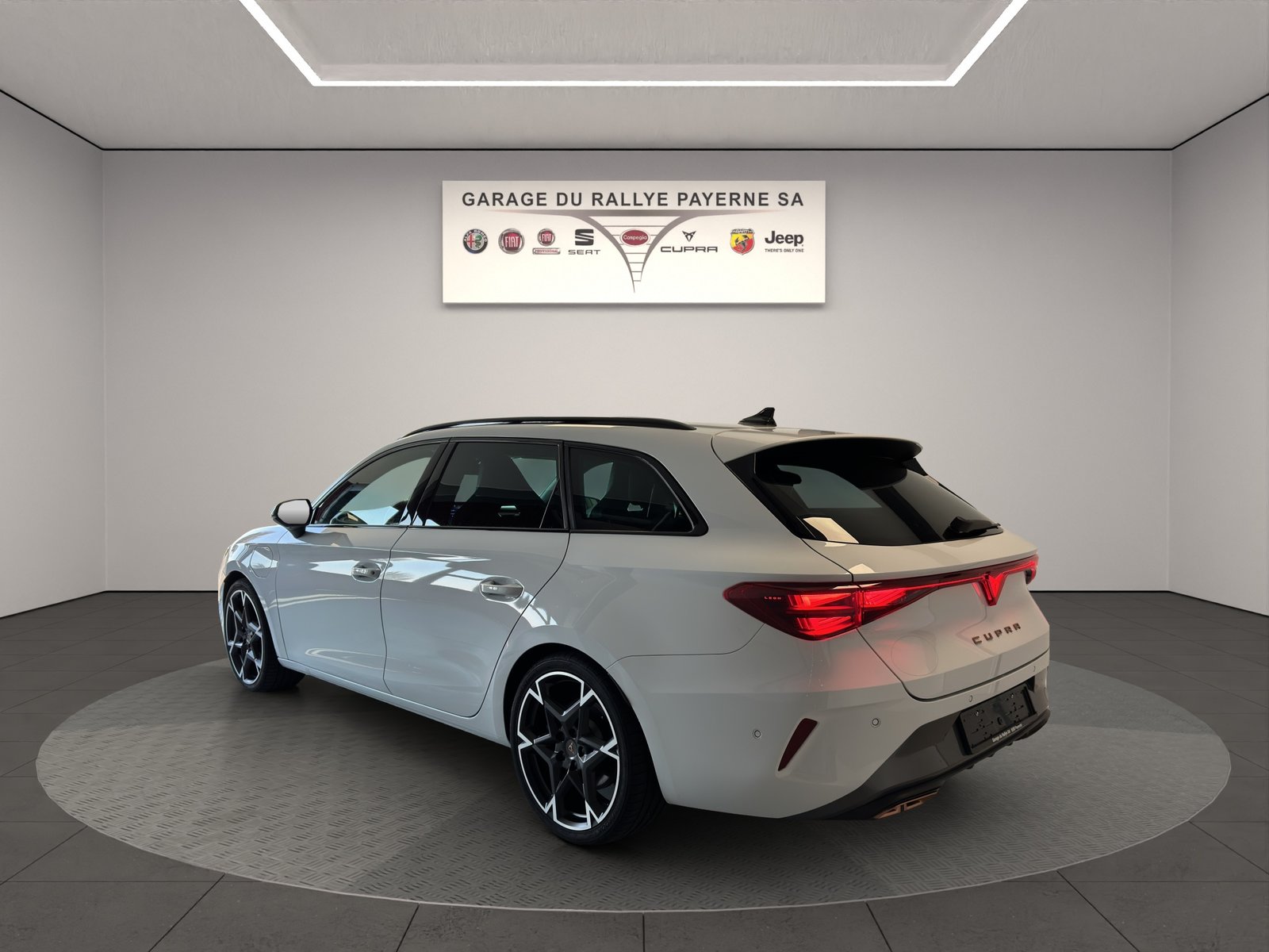 CUPRA LEON ST 1.5 e-HYBRID pHEV VZ DSG, Plug-in-Hybrid Benzin/Elektro, Vorführwagen, Automatik - 3