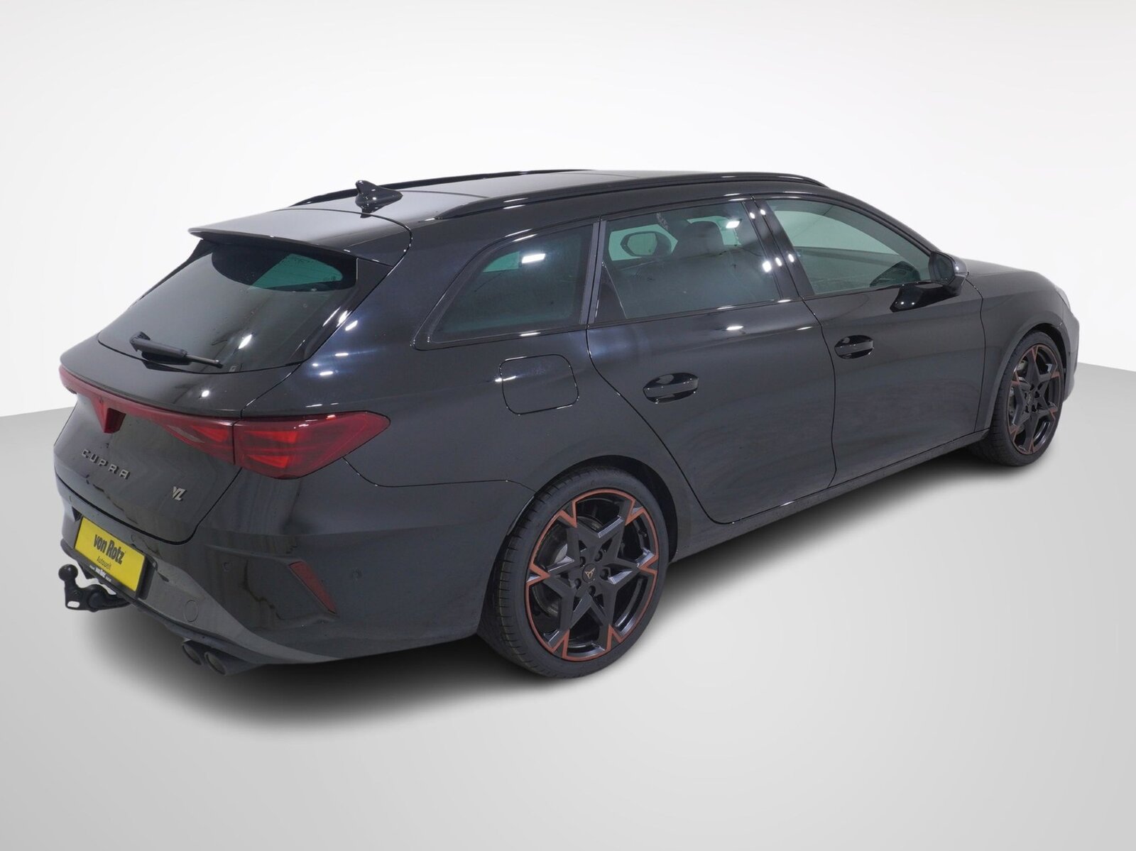 CUPRA Leon ST 2.0 TSI VZ 4Drive DSG, Benzin, Vorführwagen, Automatik - 5
