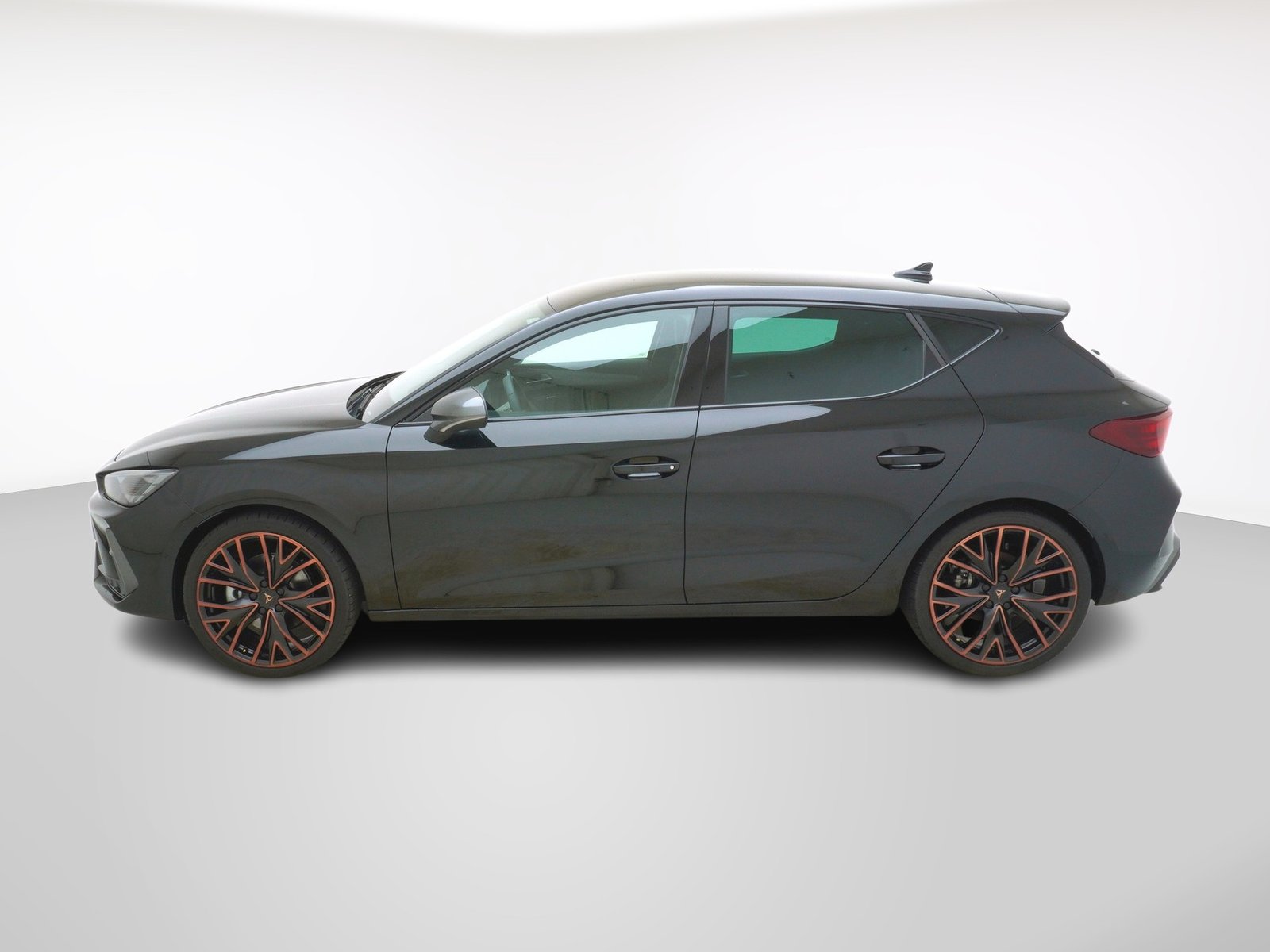 CUPRA Leon 1.5 eTSI DSG, Benzin, Neuwagen, Automatik - 2