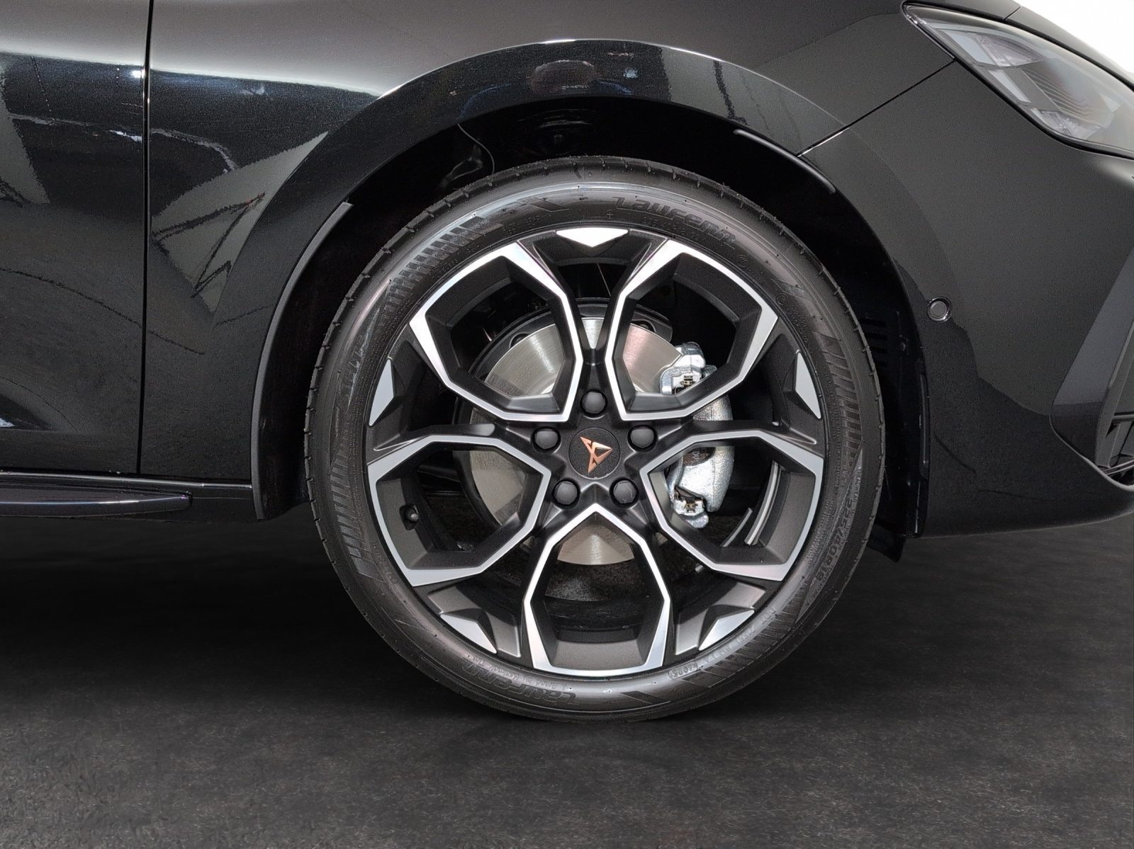 CUPRA LEON PRIME EDITION, Petrol, New car, Automatic - 5