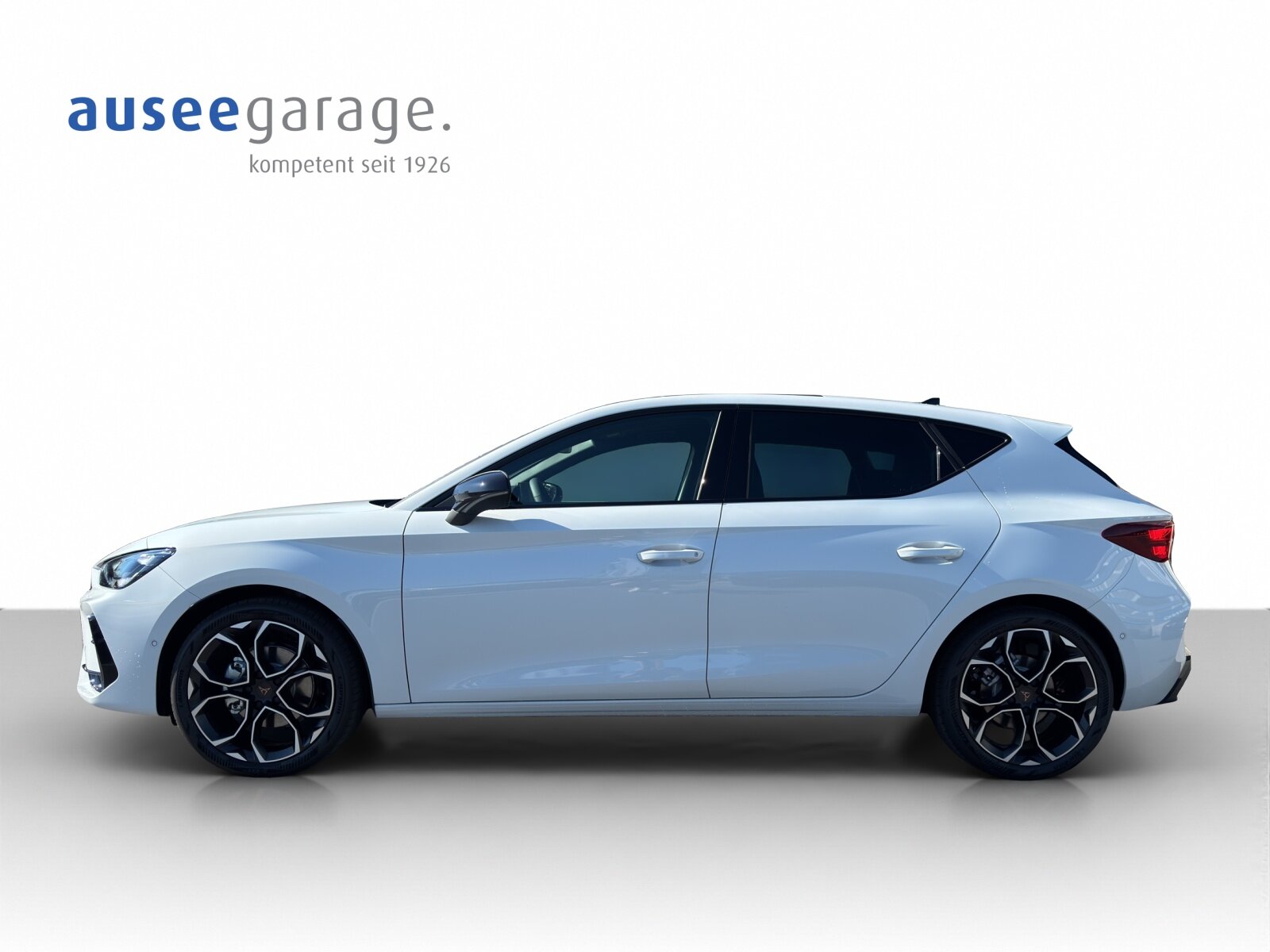 CUPRA Leon PE 1.5eTSI 150PS 7D 1500ccm 150PS/110kW 4 Zylinder eTSI, Mild-Hybrid Petrol/Electric, New car, Automatic - 2