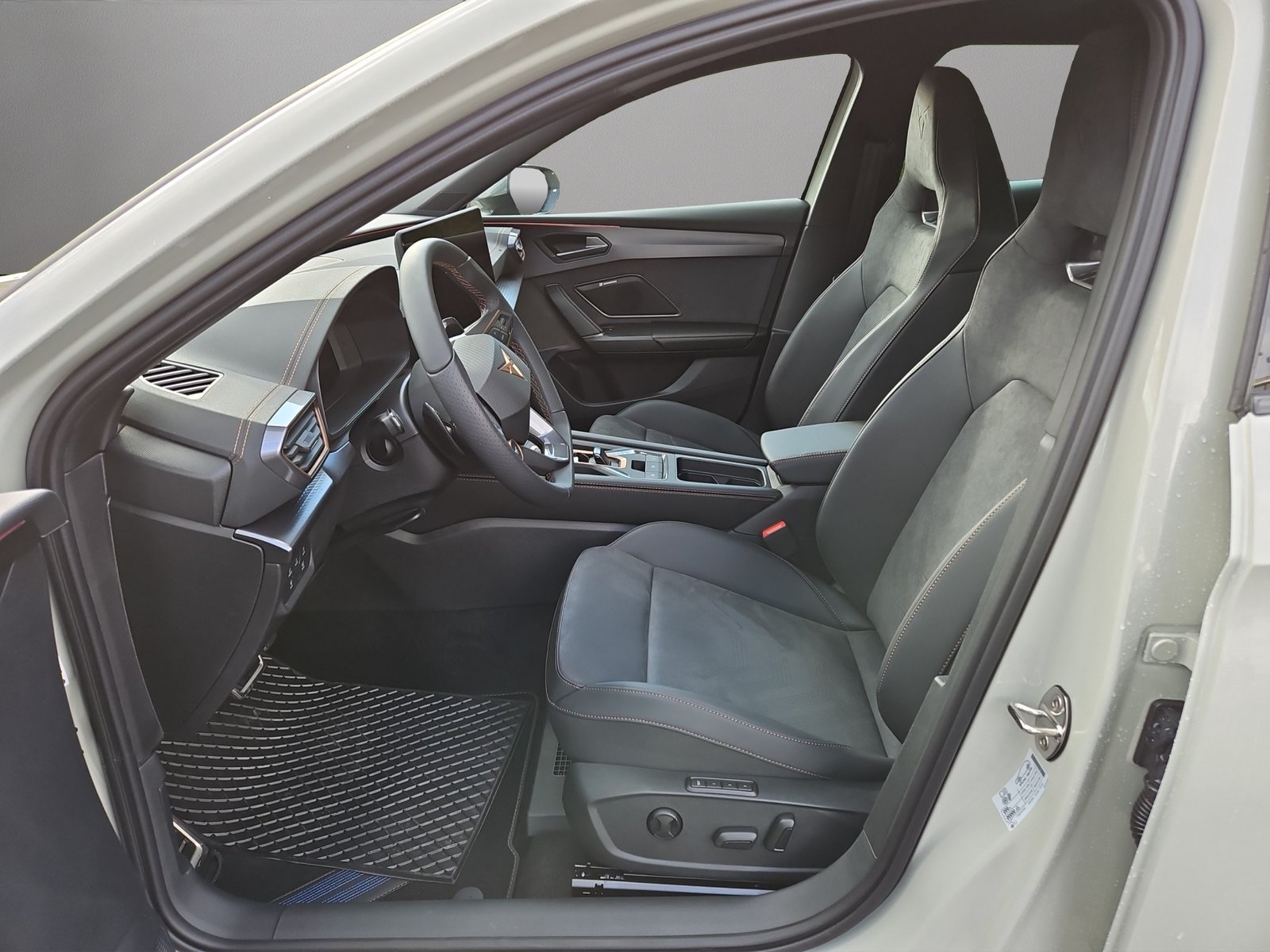 CUPRA LEON 2.0 TSI VZ DSG, Essence, Occasion / Utilisé, Automatique - 6
