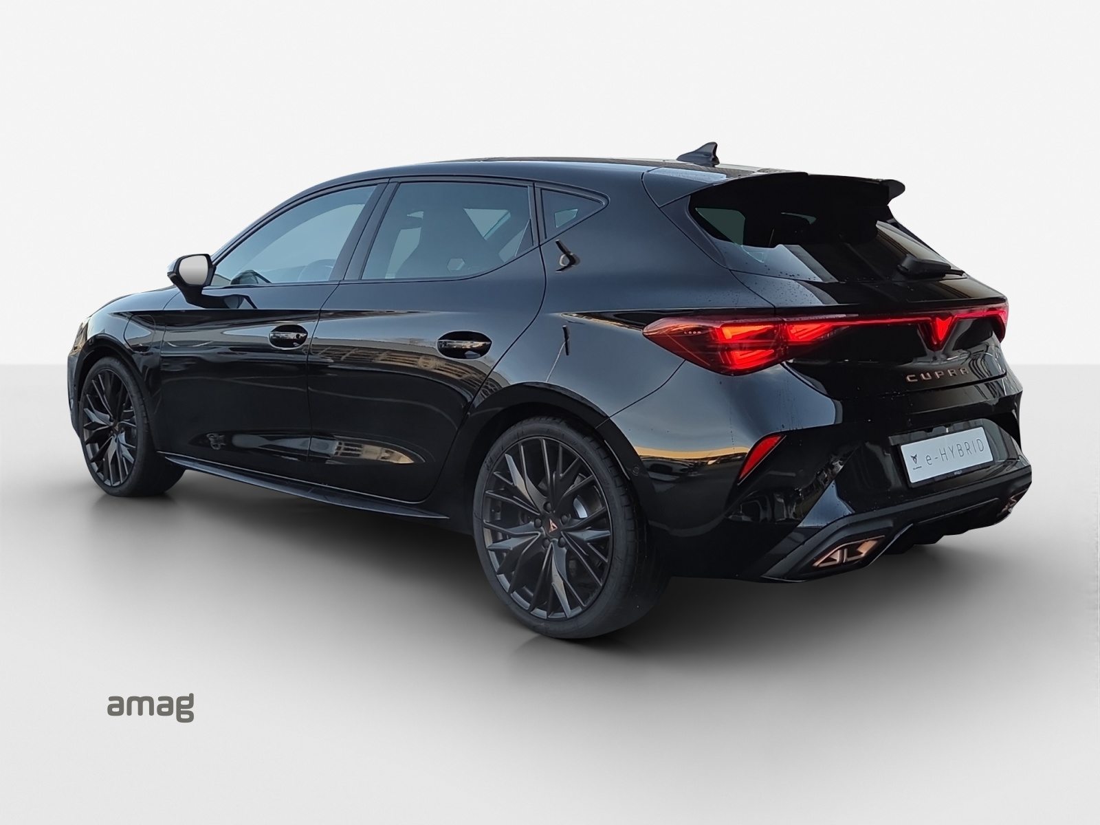 CUPRA LEON e-HYBRID BLACK SYMPHONY, Full-Hybrid Petrol/Electric, Second hand / Used, Automatic - 3