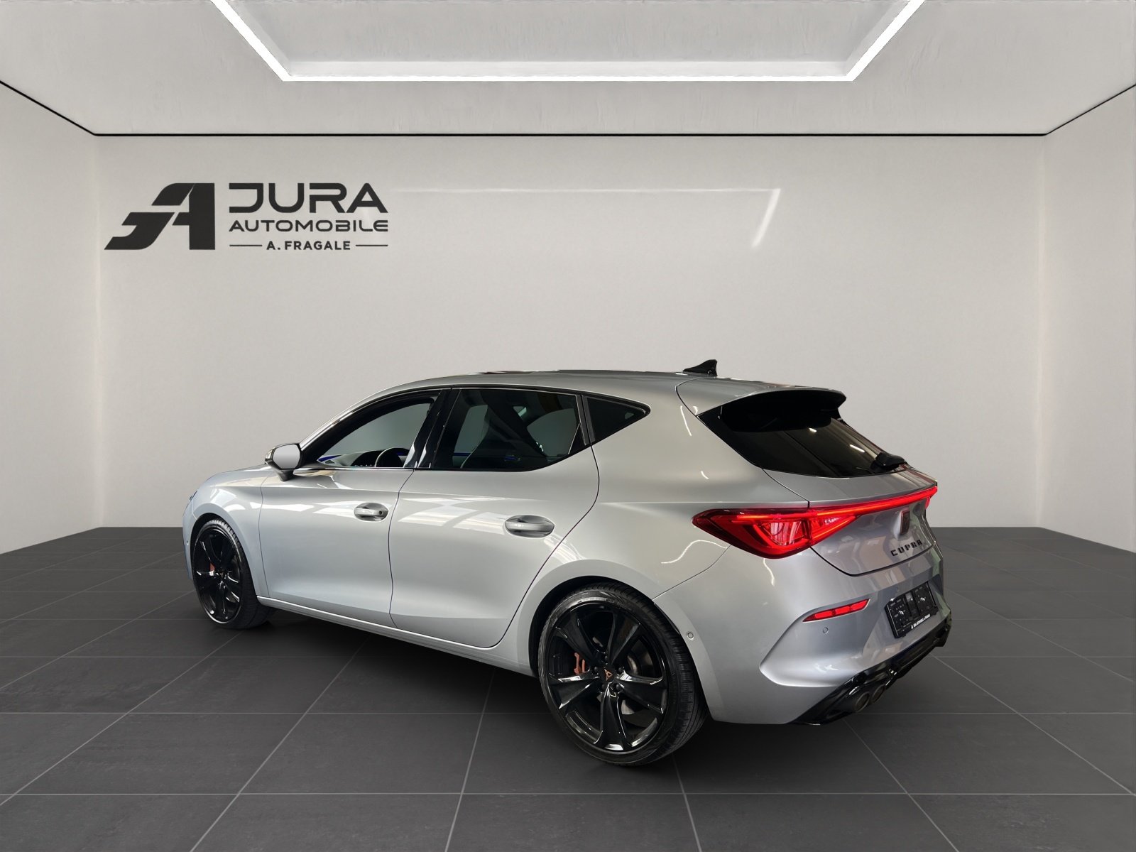 CUPRA Leon 2.0 TSI 300 VZ DSG, Benzin, Occasion / Gebraucht, Automatik - 5