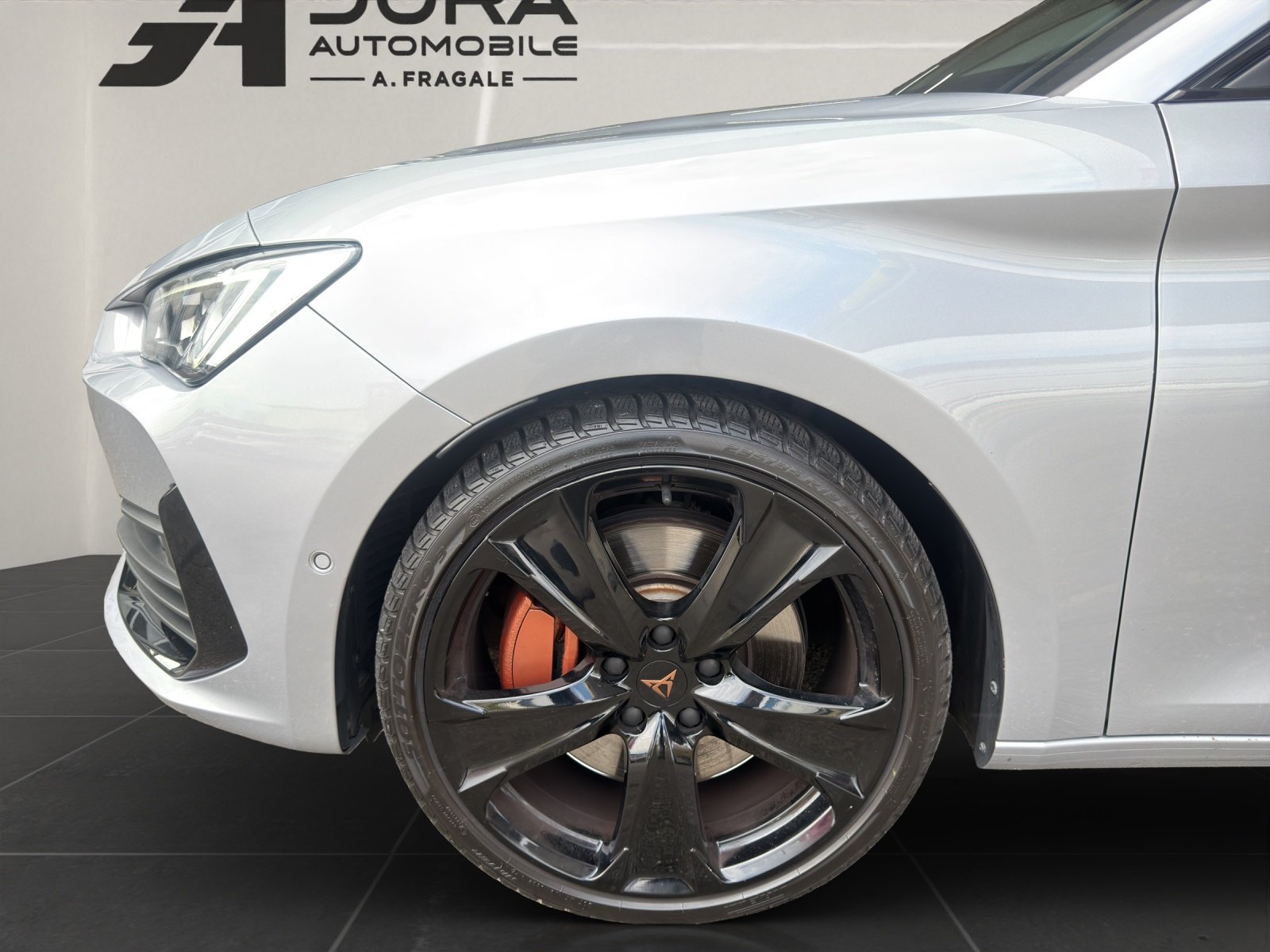 CUPRA Leon 2.0 TSI 300 VZ DSG, Benzin, Occasion / Gebraucht, Automatik - 7