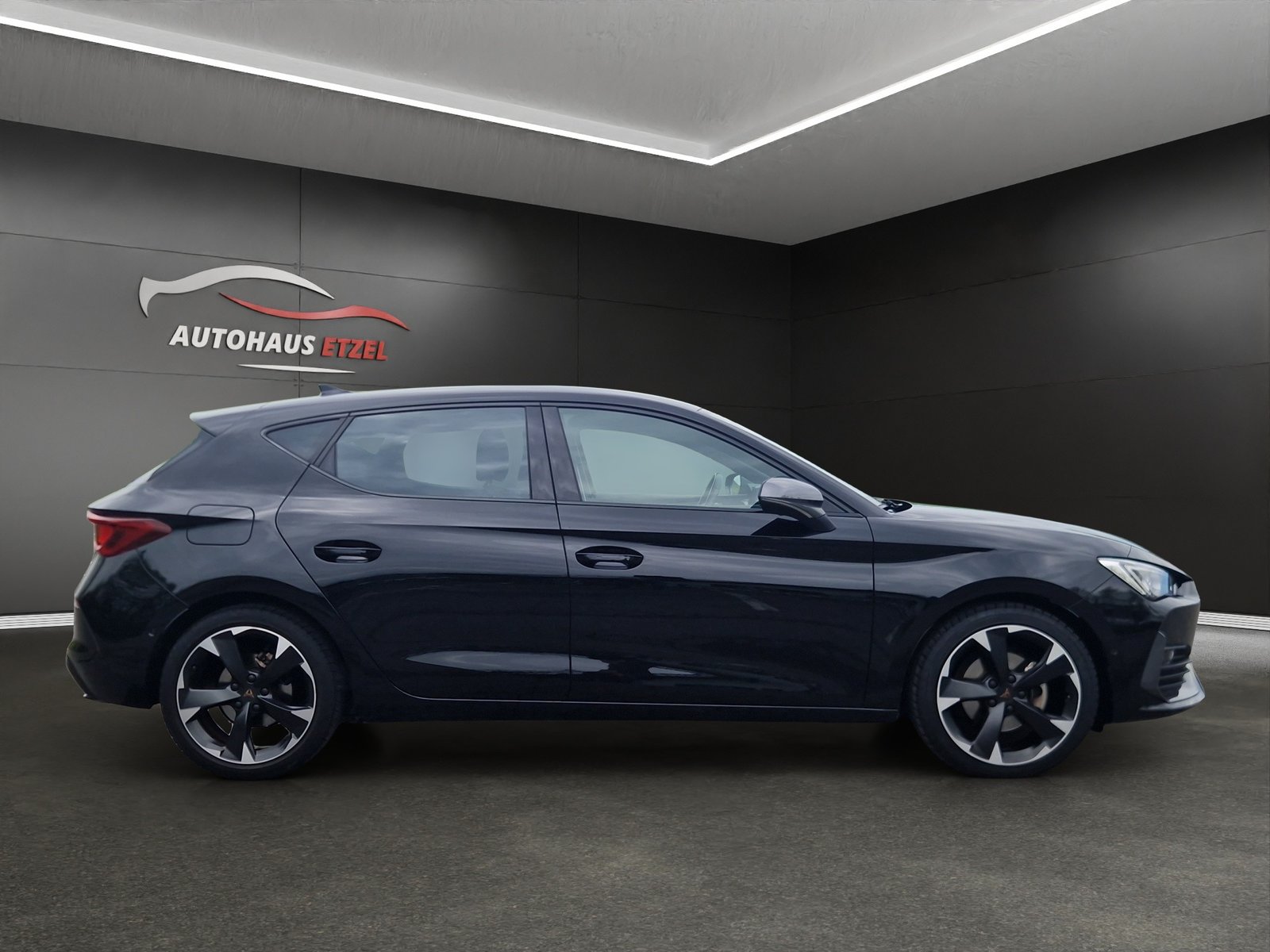 CUPRA Leon 1.5 eTSI DSG, Mild-Hybrid Benzin/Elektro, Occasion / Gebraucht, Automatik - 4