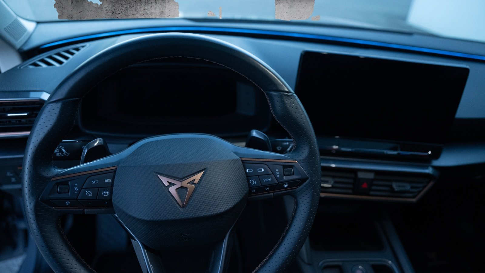 CUPRA Leon 1.5 eTSI DSG, Hybride Léger Essence/Électricité, Occasion / Utilisé, Automatique - 6