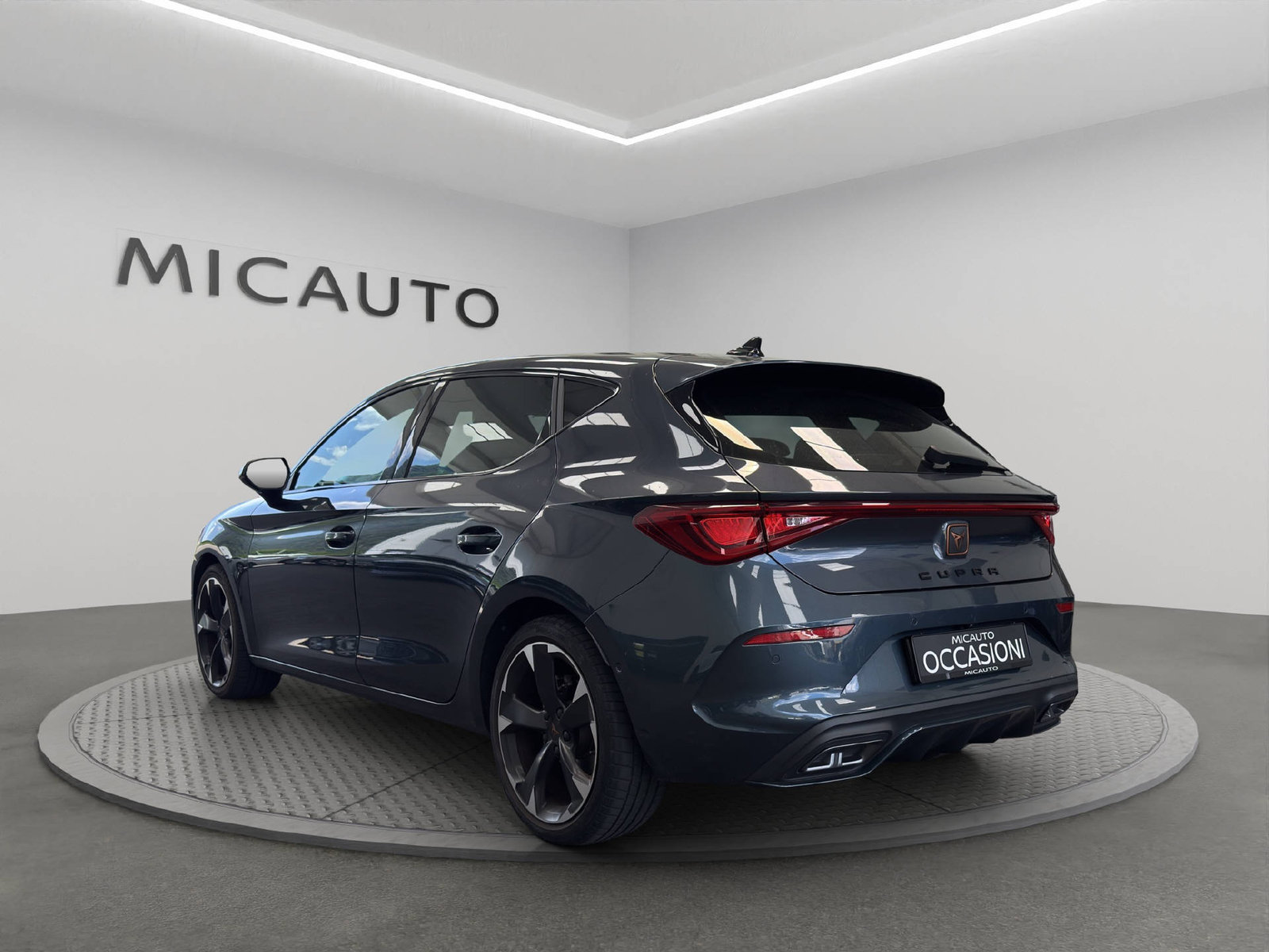 CUPRA Leon 1.5 eTSI DSG, Hybride Léger Essence/Électricité, Occasion / Utilisé, Automatique - 3