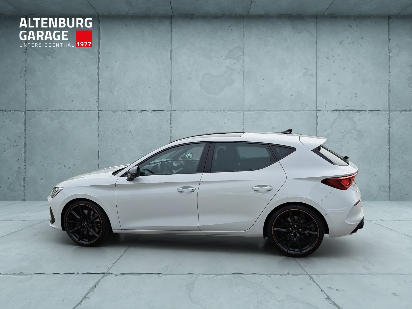 CUPRA LEON VZ 2.0 TSI DSG, Essence, Occasion / Utilisé, Automatique - 2