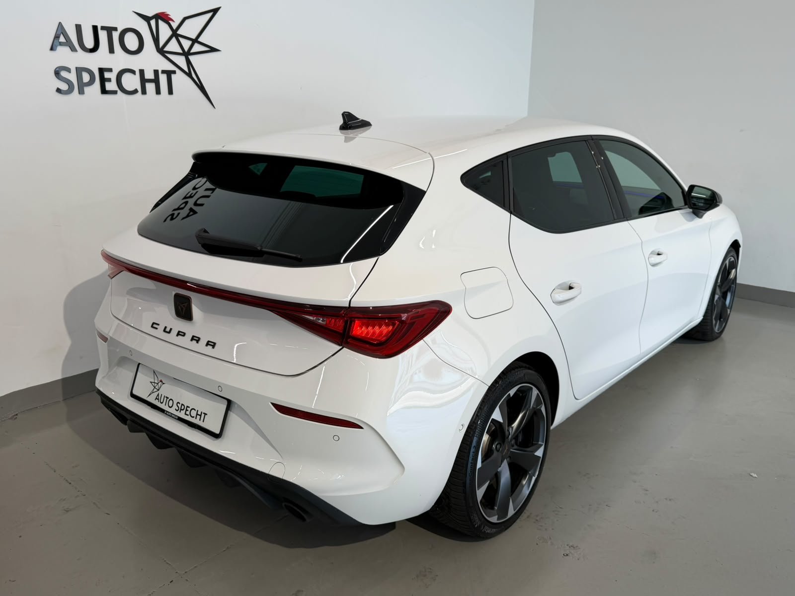 CUPRA LEON VZ 2.0 TSI DSG, Benzin, Occasion / Gebraucht, Automatik - 5