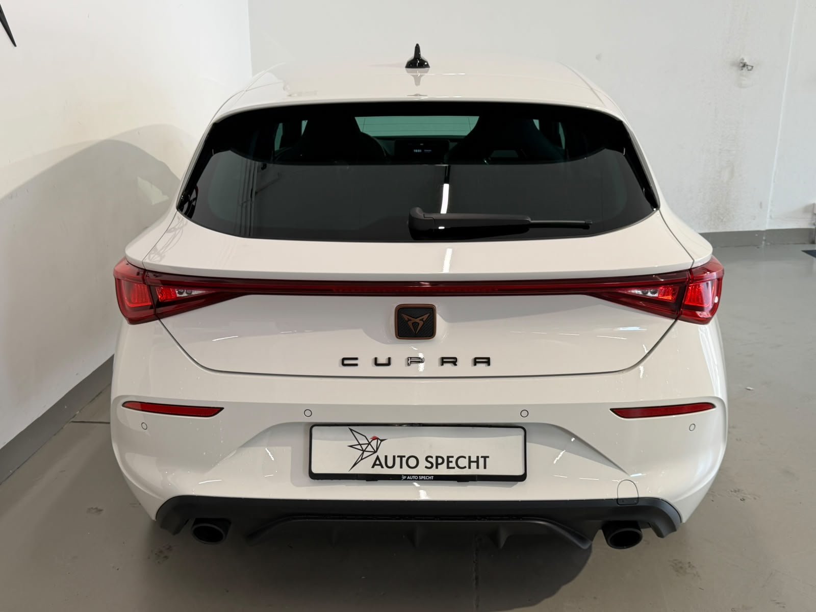 CUPRA LEON VZ 2.0 TSI DSG, Benzin, Occasion / Gebraucht, Automatik - 6