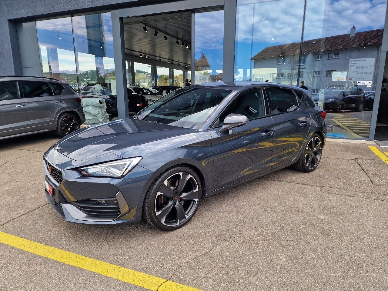 CUPRA LEON, Benzin, Occasion / Gebraucht, Automatik - 2