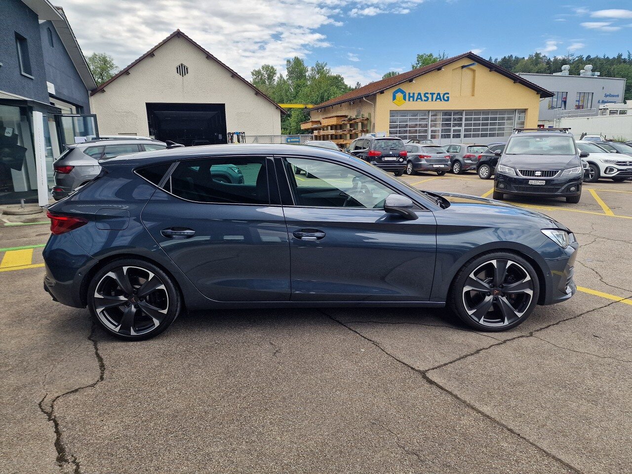 CUPRA LEON, Benzin, Occasion / Gebraucht, Automatik - 7