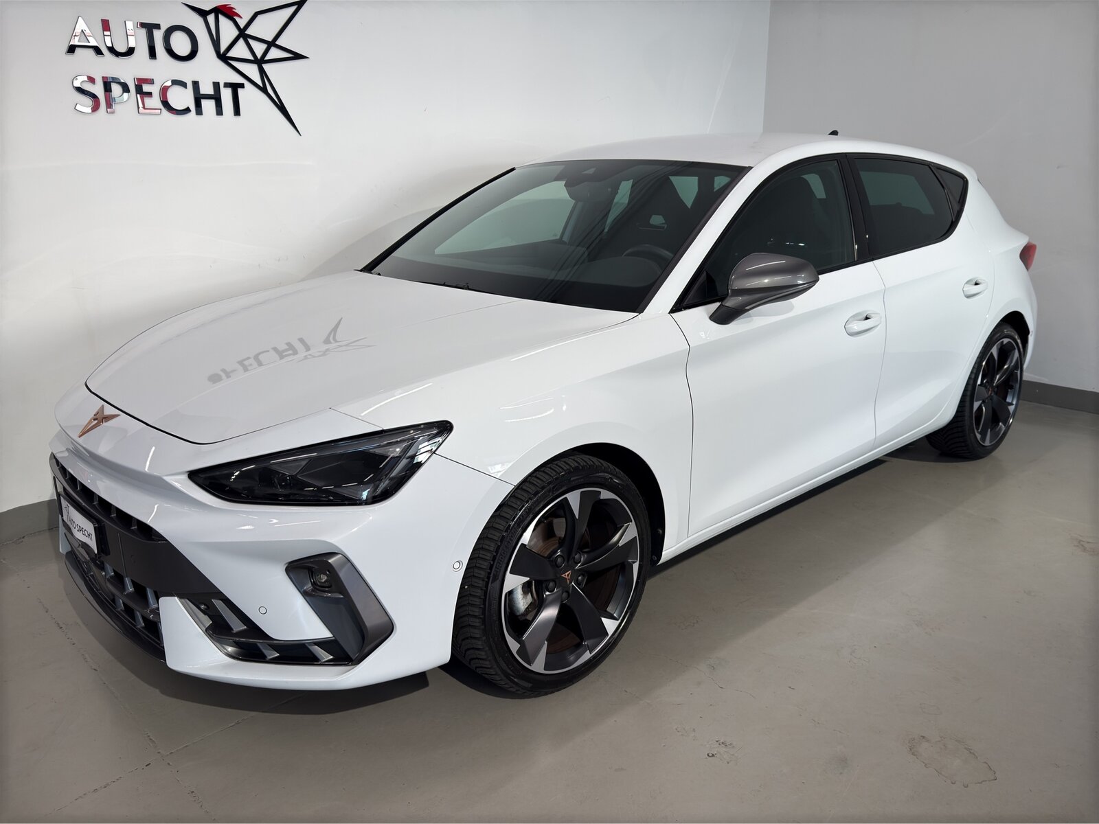 CUPRA LEON 1.5 TSI DSG, Mild-Hybrid Benzin/Elektro, Occasion / Gebraucht, Automatik - 2