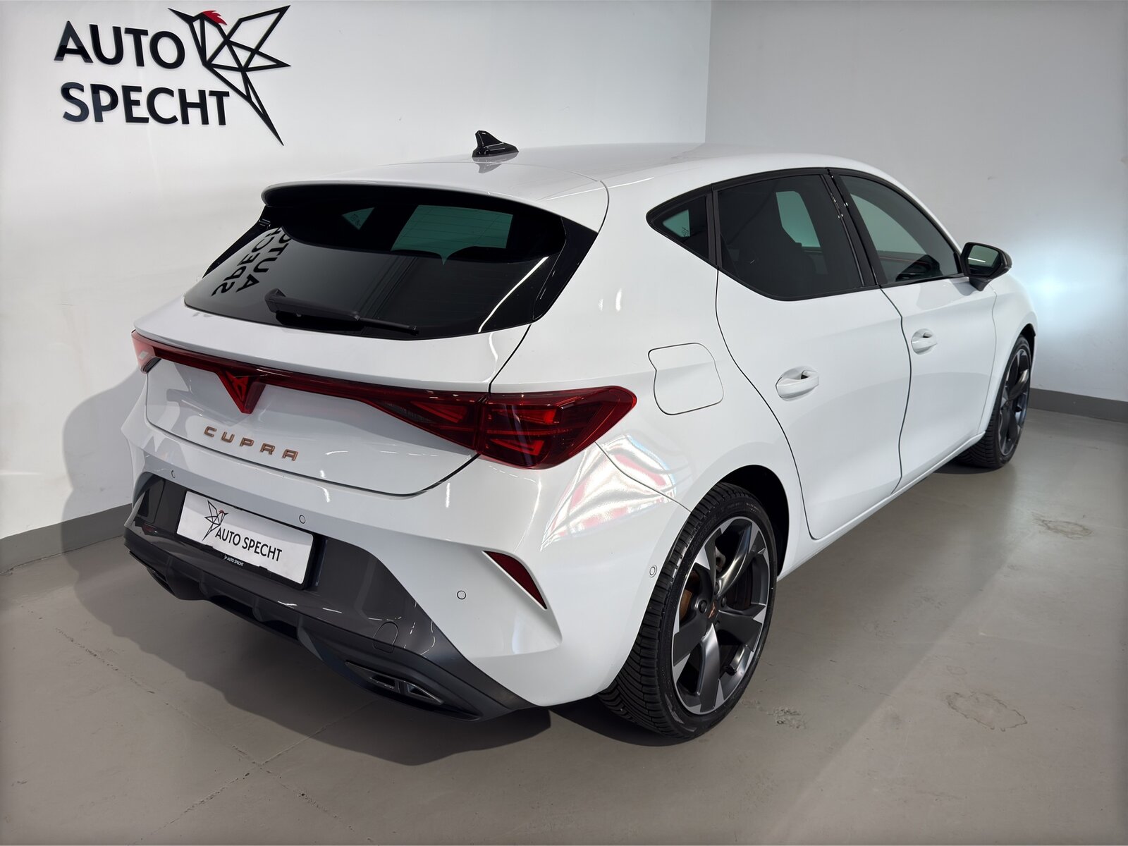 CUPRA LEON 1.5 TSI DSG, Mild-Hybrid Benzin/Elektro, Occasion / Gebraucht, Automatik - 5