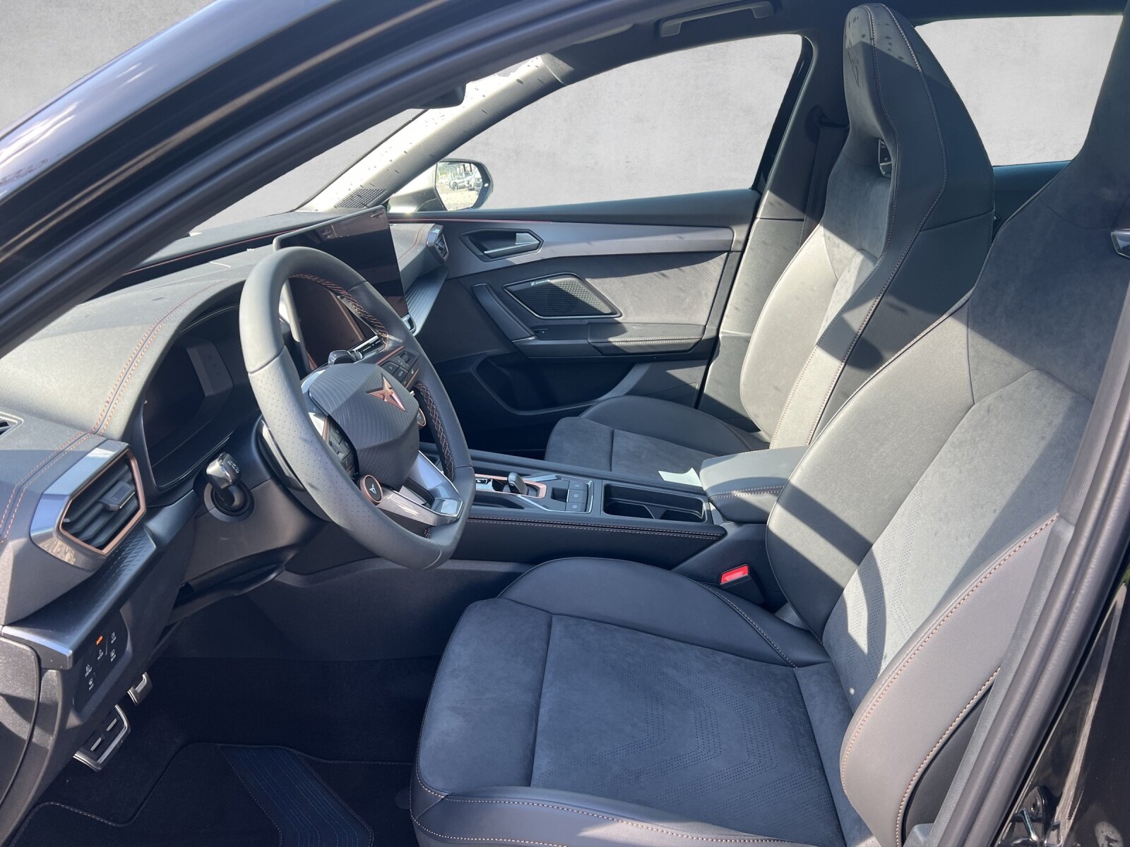 CUPRA LEON 1.5 e-HYBRID pHEV DSG, Plug-in-Hybrid Benzina/Elettrica, Occasioni / Usate, Automatico - 6