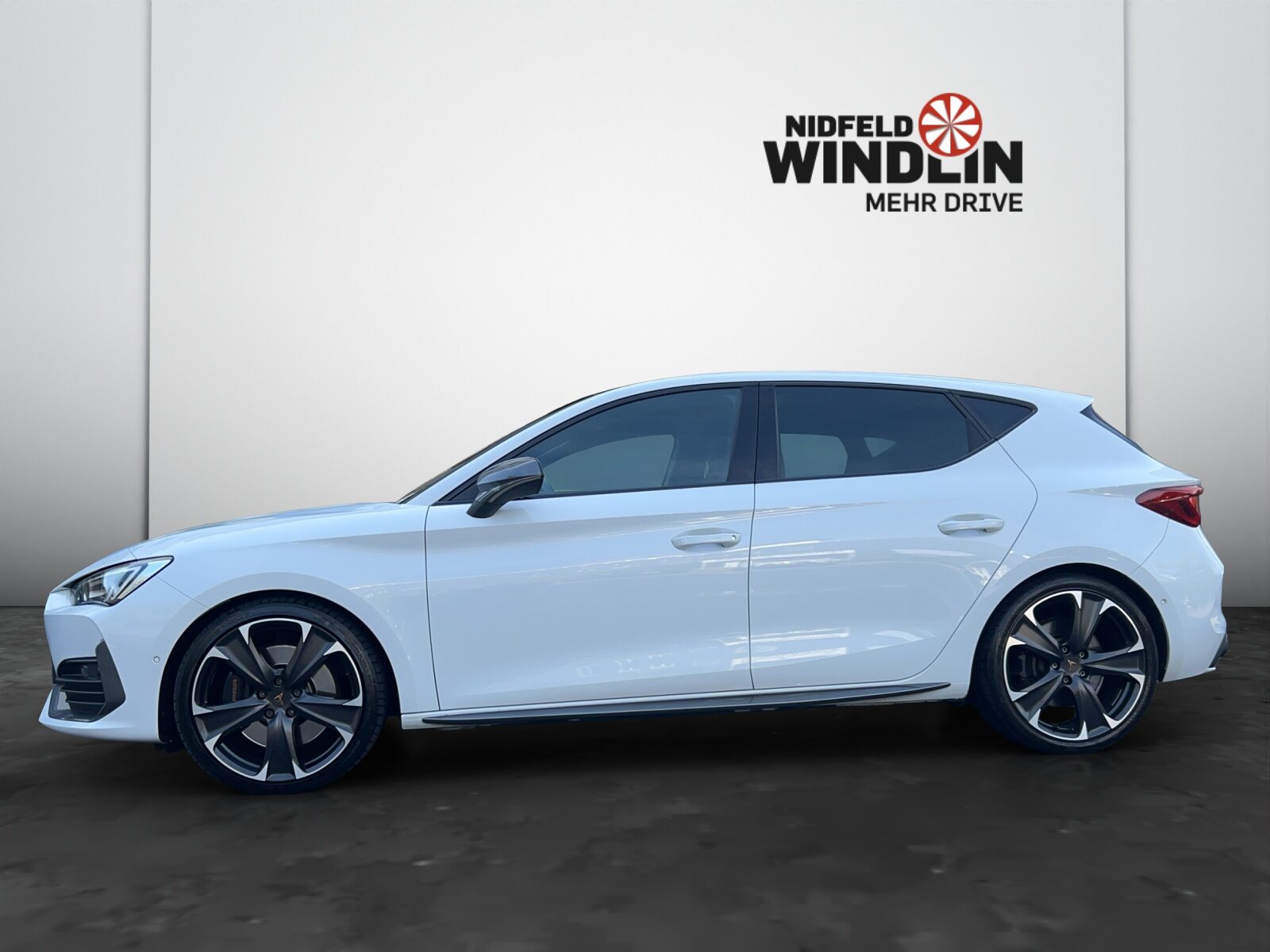 CUPRA LEON, Petrol, Second hand / Used, Automatic - 3